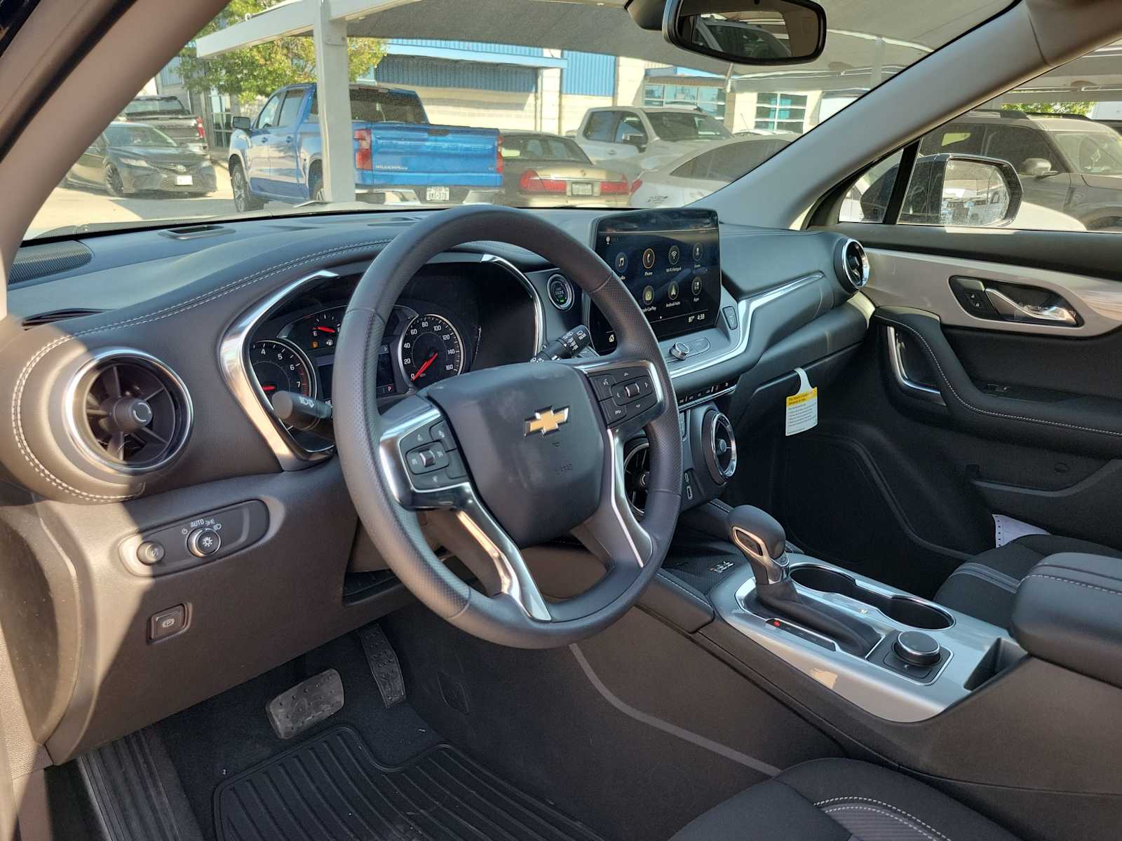 Thumbnail: 2025 Chevrolet Blazer - 2