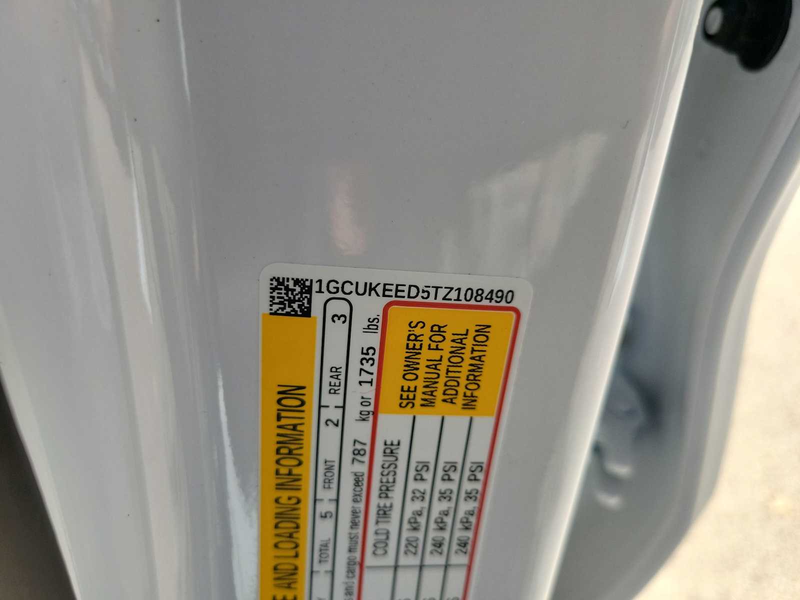 Thumbnail: 2026 Chevrolet Silverado 1500 - 21