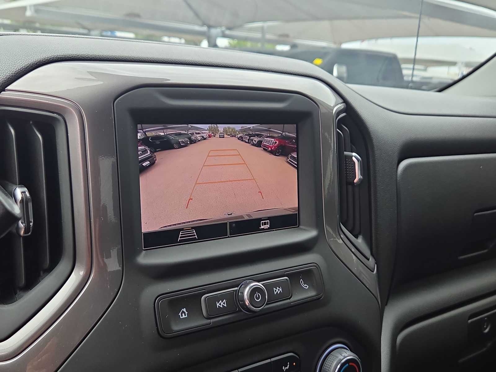 Thumbnail: 2026 Chevrolet Silverado 1500 - 24