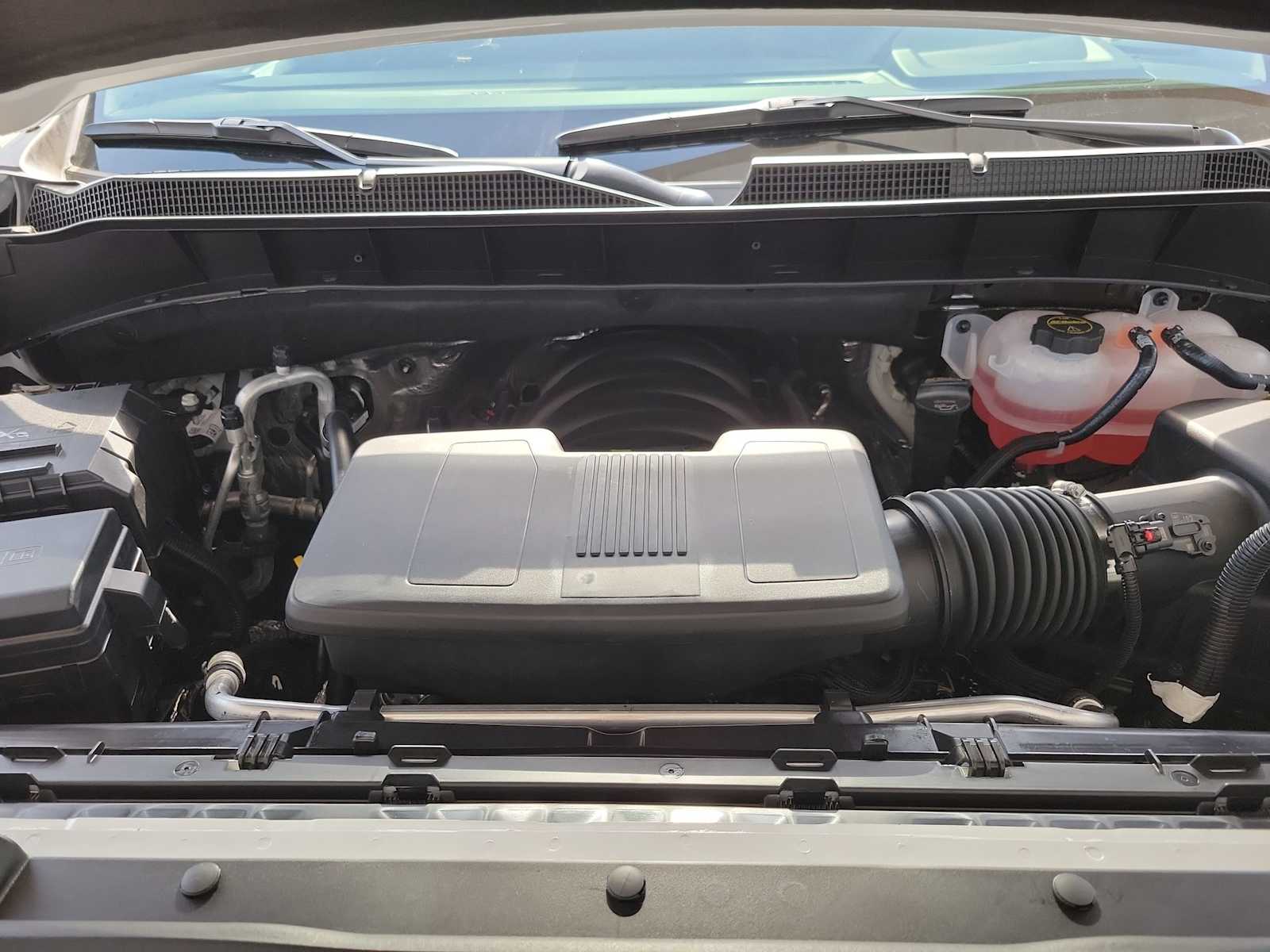 Thumbnail: 2026 Chevrolet Silverado 1500 - 9