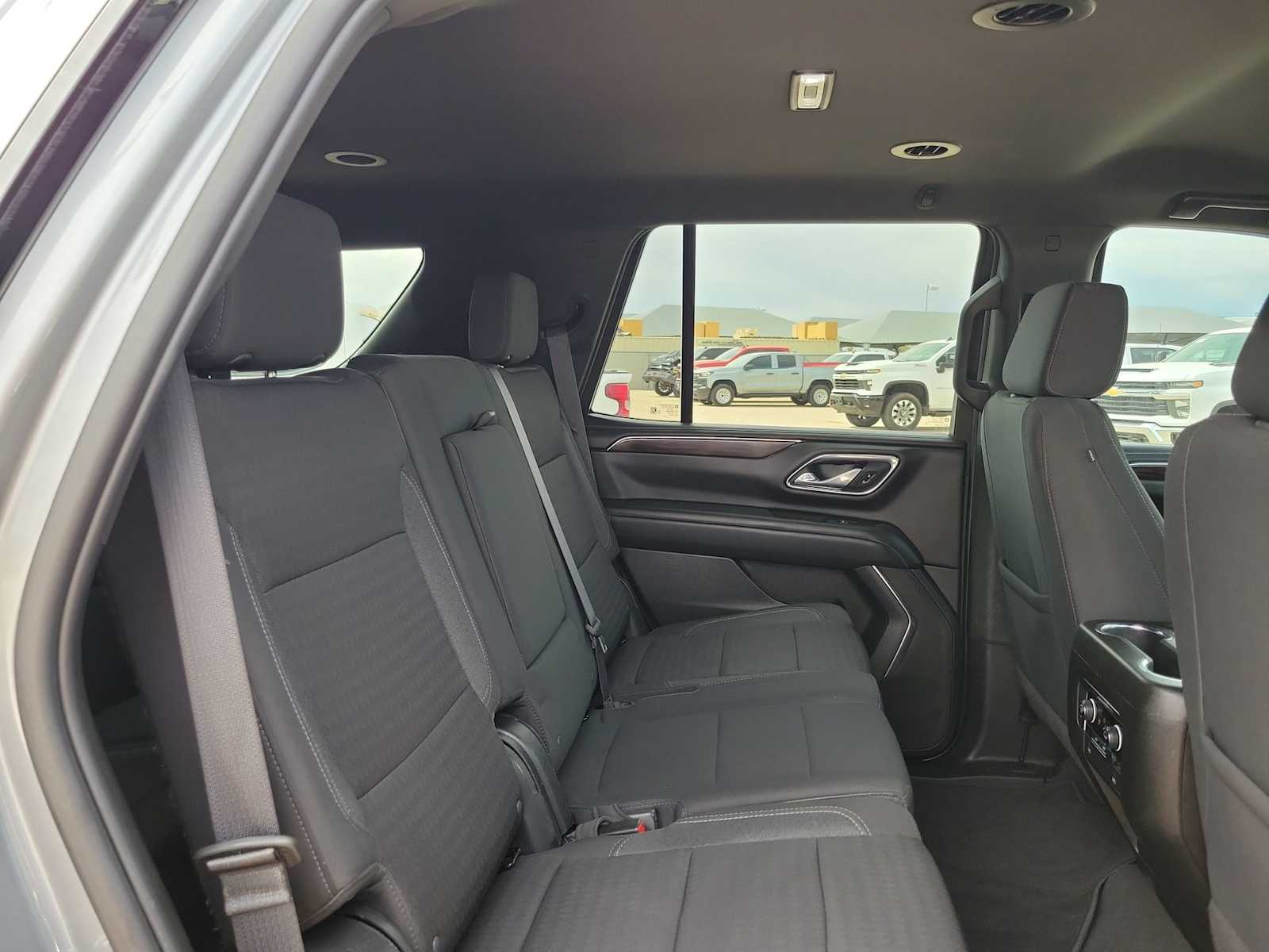 Thumbnail: 2023 Chevrolet Tahoe - 17