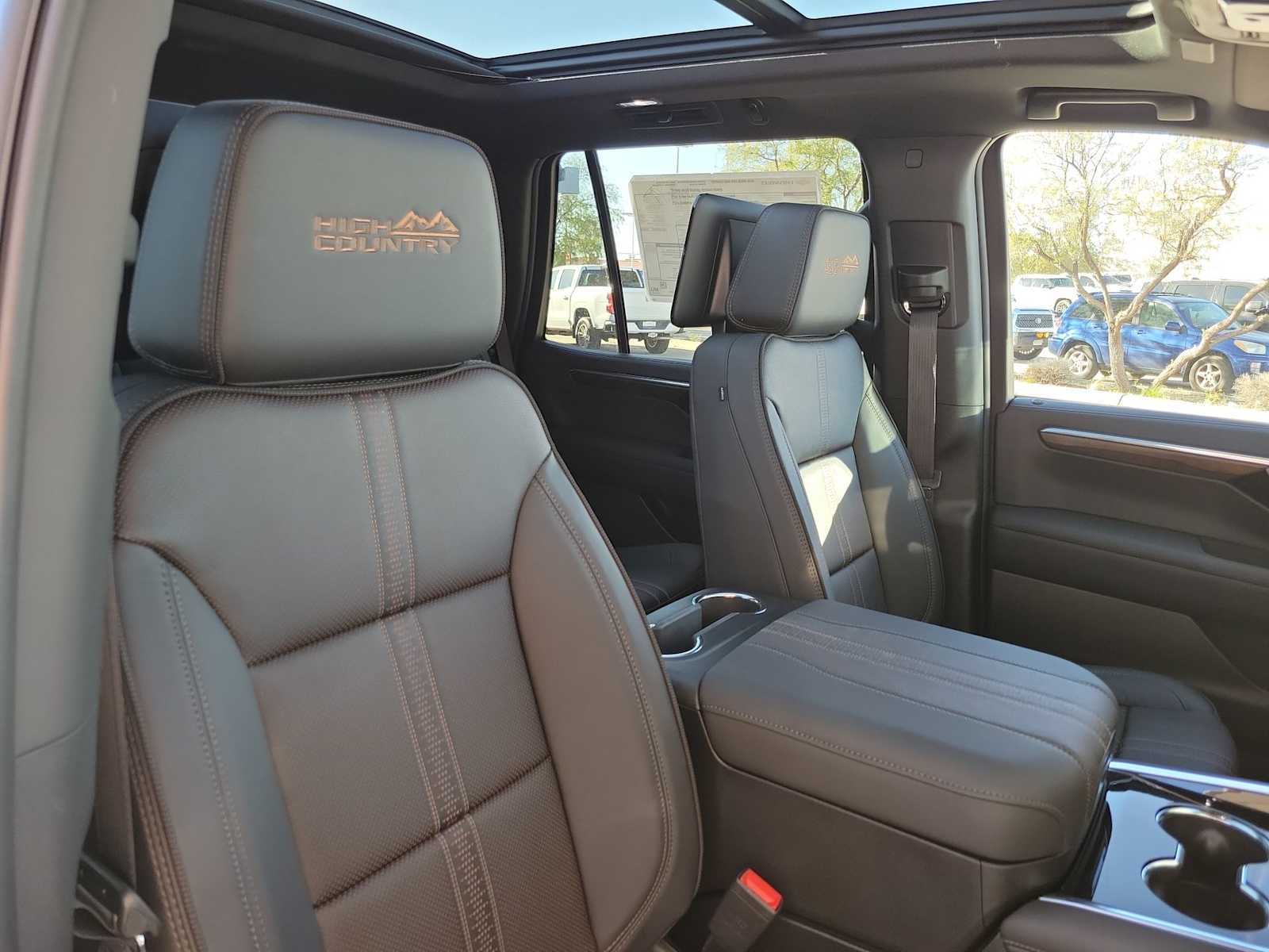 Thumbnail: 2026 Chevrolet Tahoe - 14