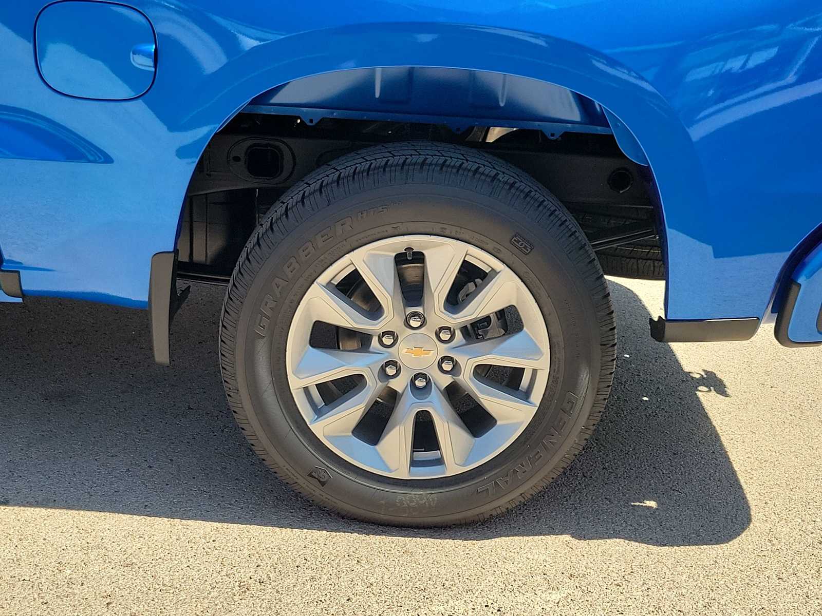 Thumbnail: 2026 Chevrolet Silverado 1500 - 8