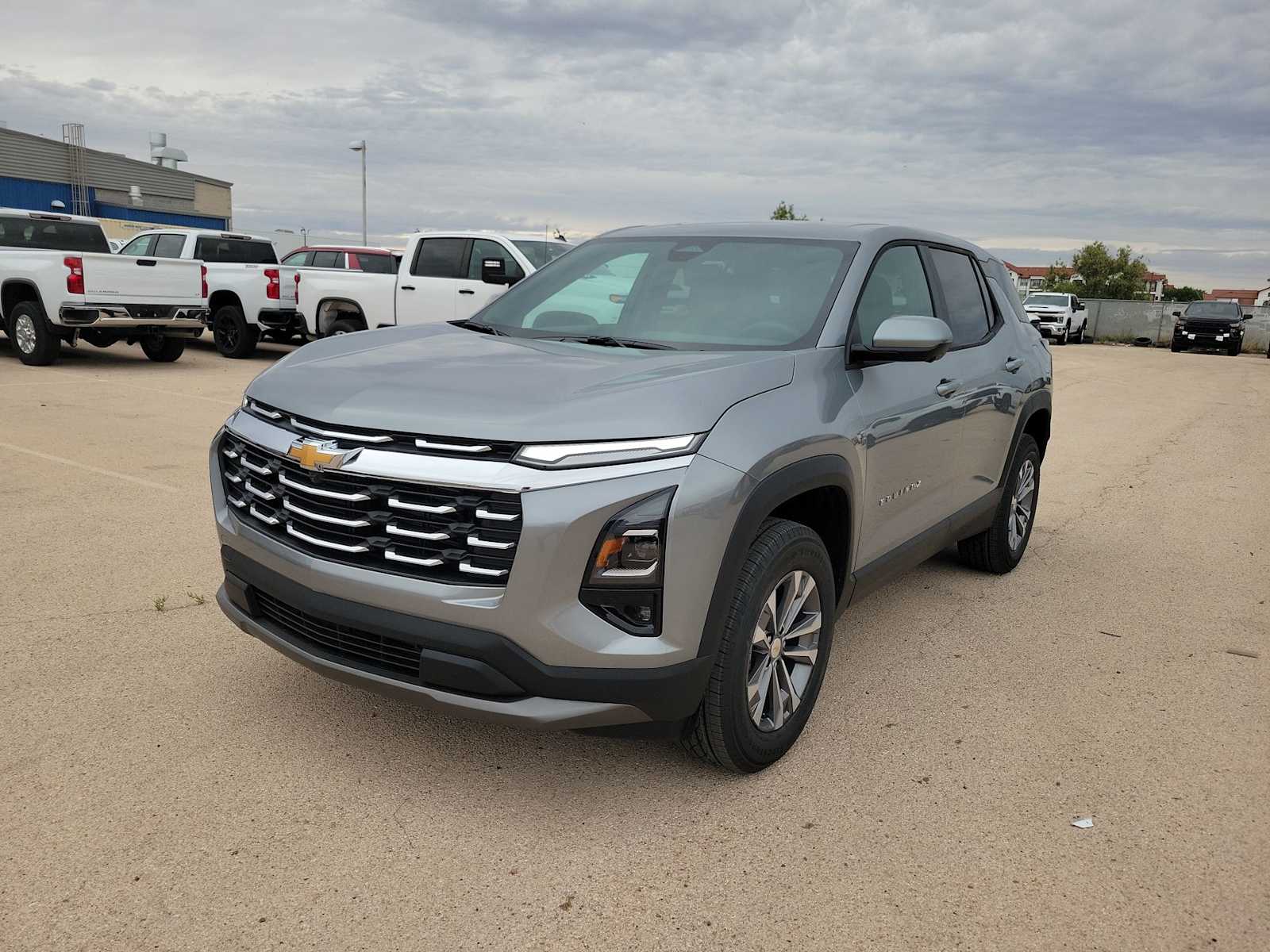 Thumbnail: 2026 Chevrolet Equinox - 4