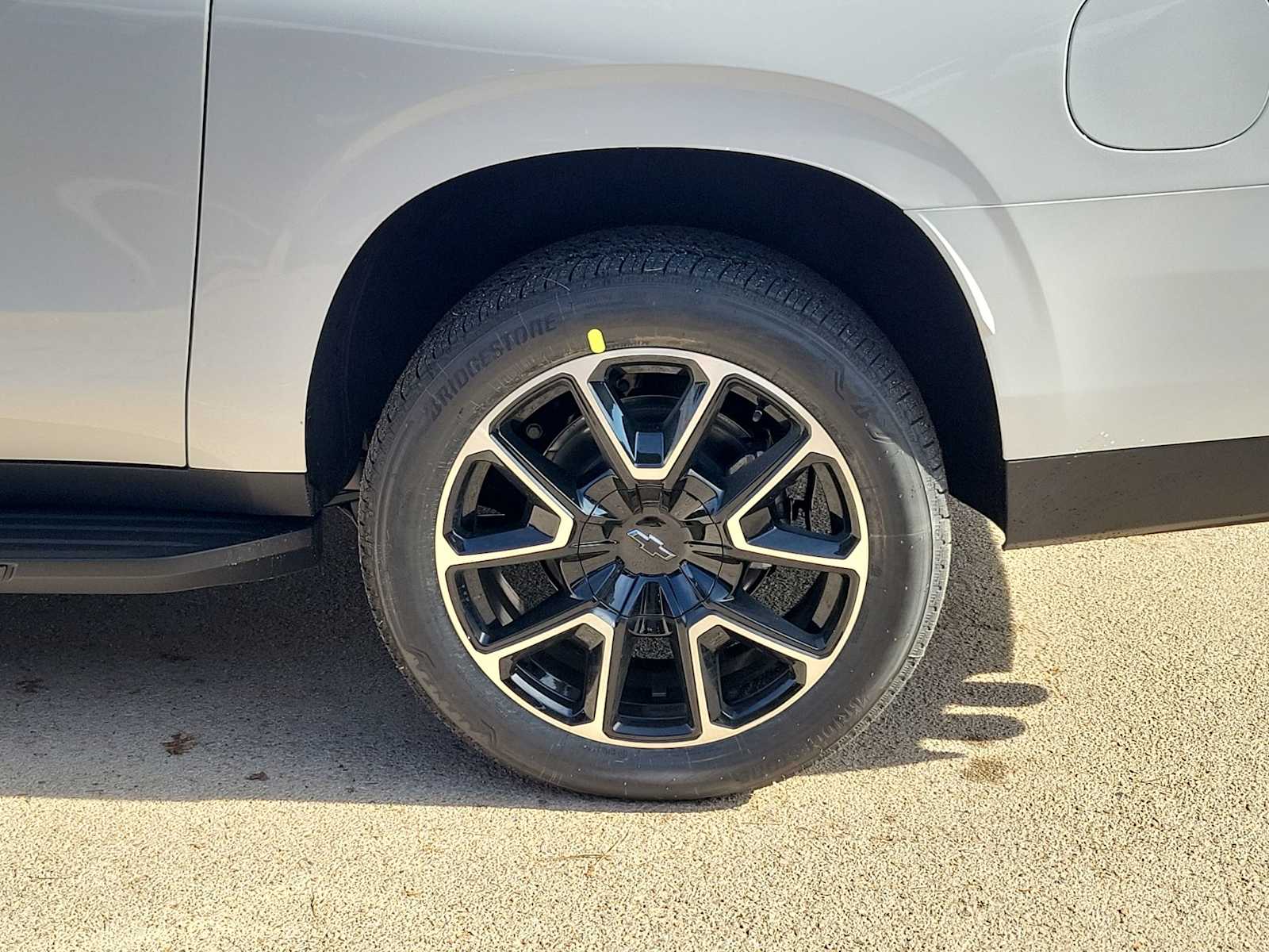 Thumbnail: 2026 Chevrolet Suburban - 8