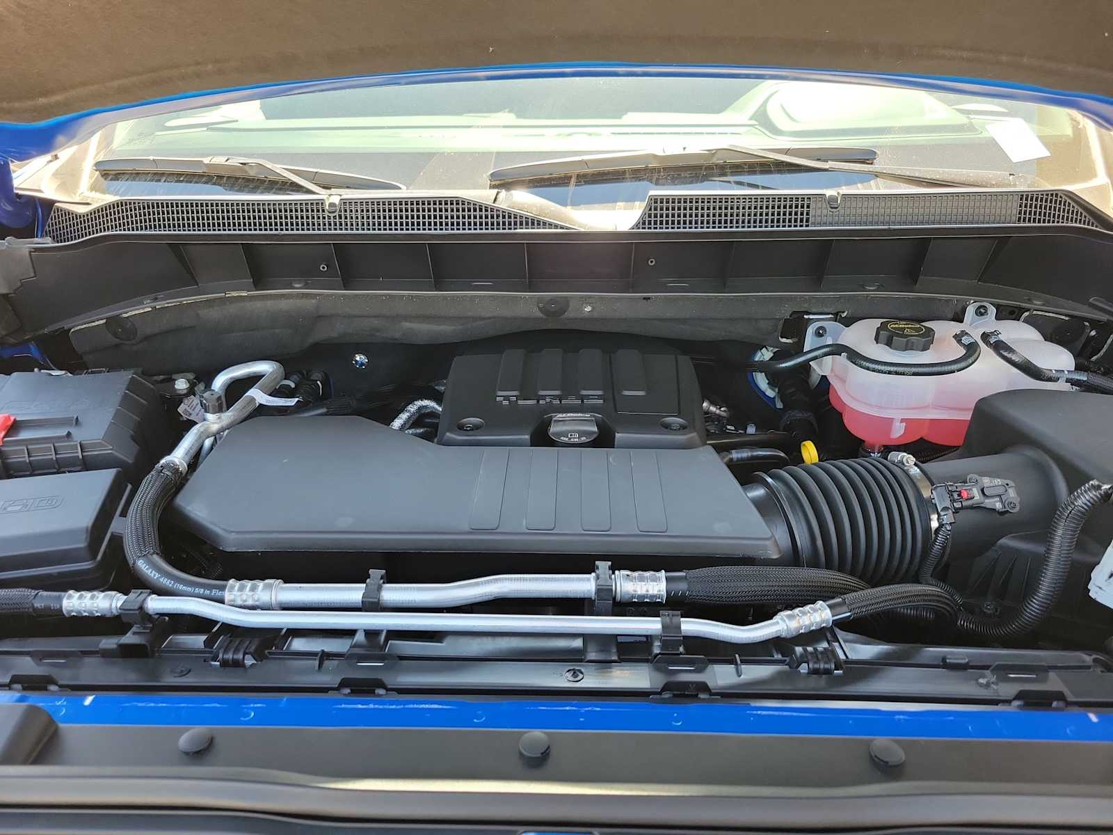 Thumbnail: 2026 Chevrolet Silverado 1500 - 9