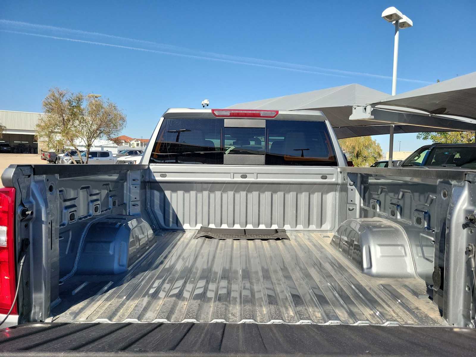 Thumbnail: 2026 Chevrolet Silverado 1500 - 19