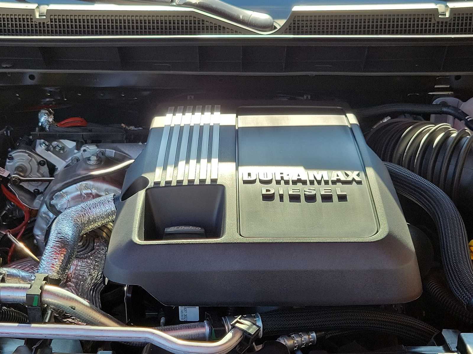 Thumbnail: 2026 Chevrolet Silverado 1500 - 9