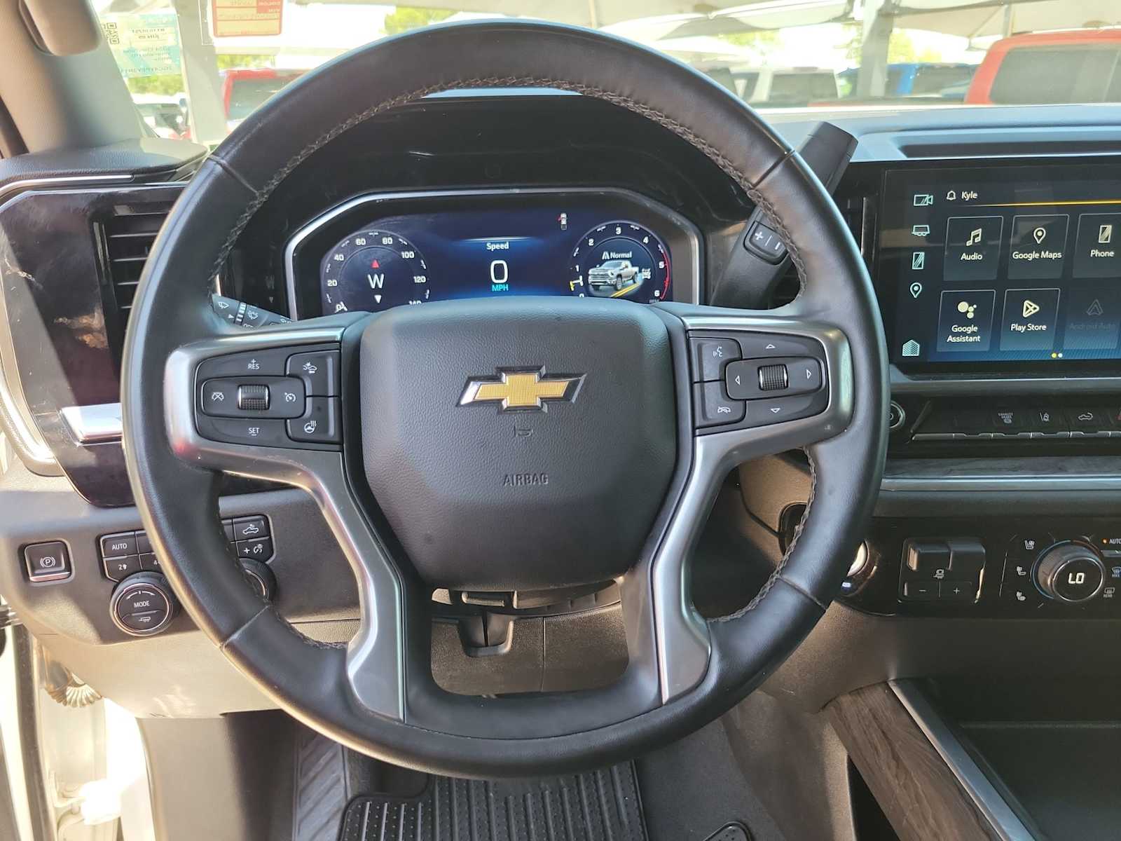 2024 Chevrolet Silverado 2500 LTZ 15