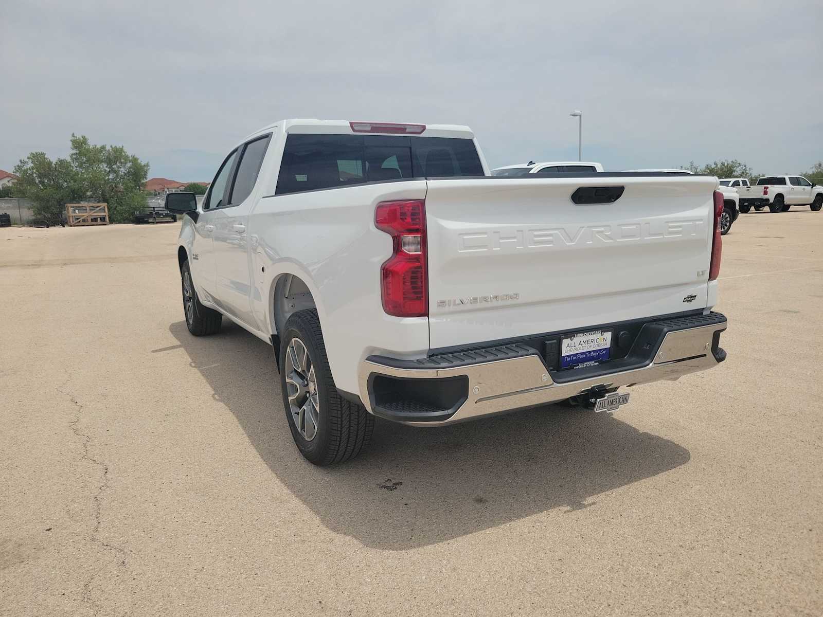 Thumbnail: 2026 Chevrolet Silverado 1500 - 6