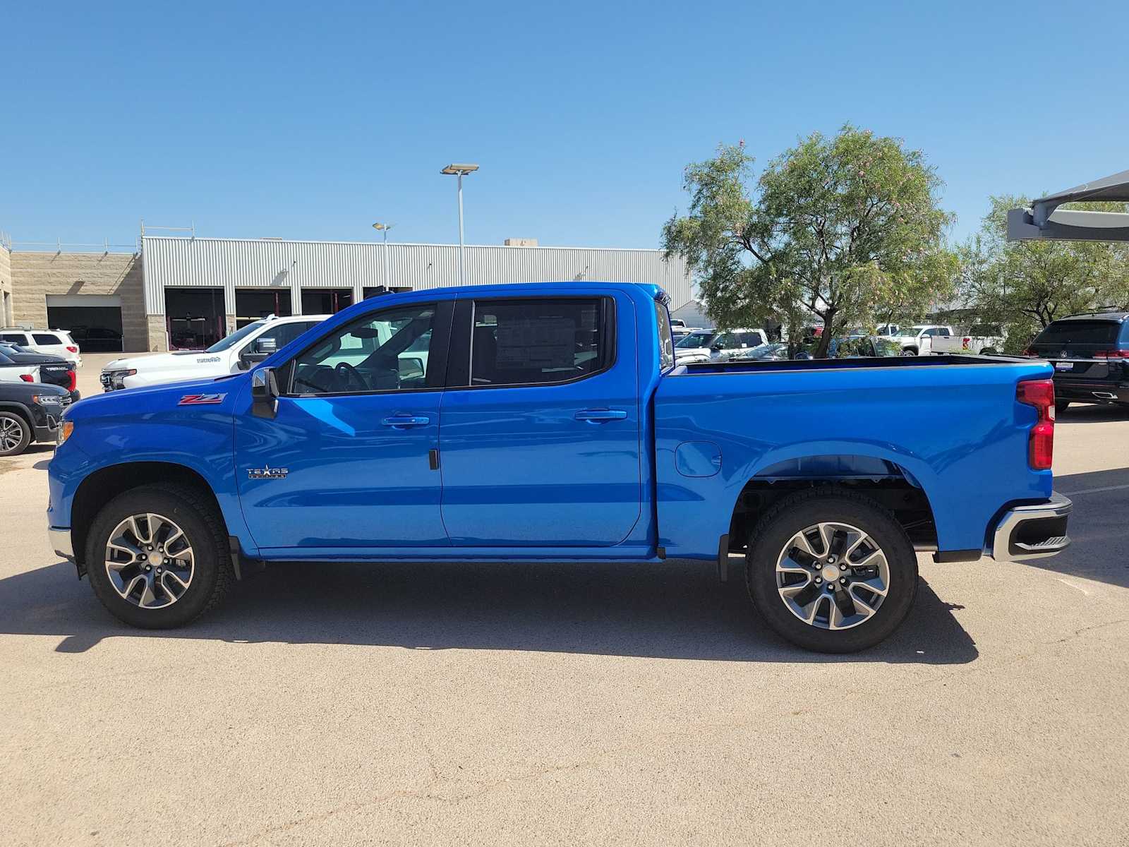 Thumbnail: 2026 Chevrolet Silverado 1500 - 3