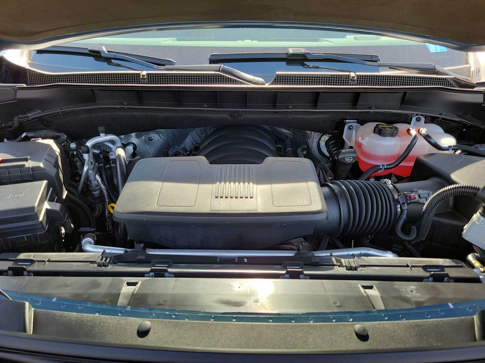 Thumbnail: 2026 Chevrolet Tahoe - 9