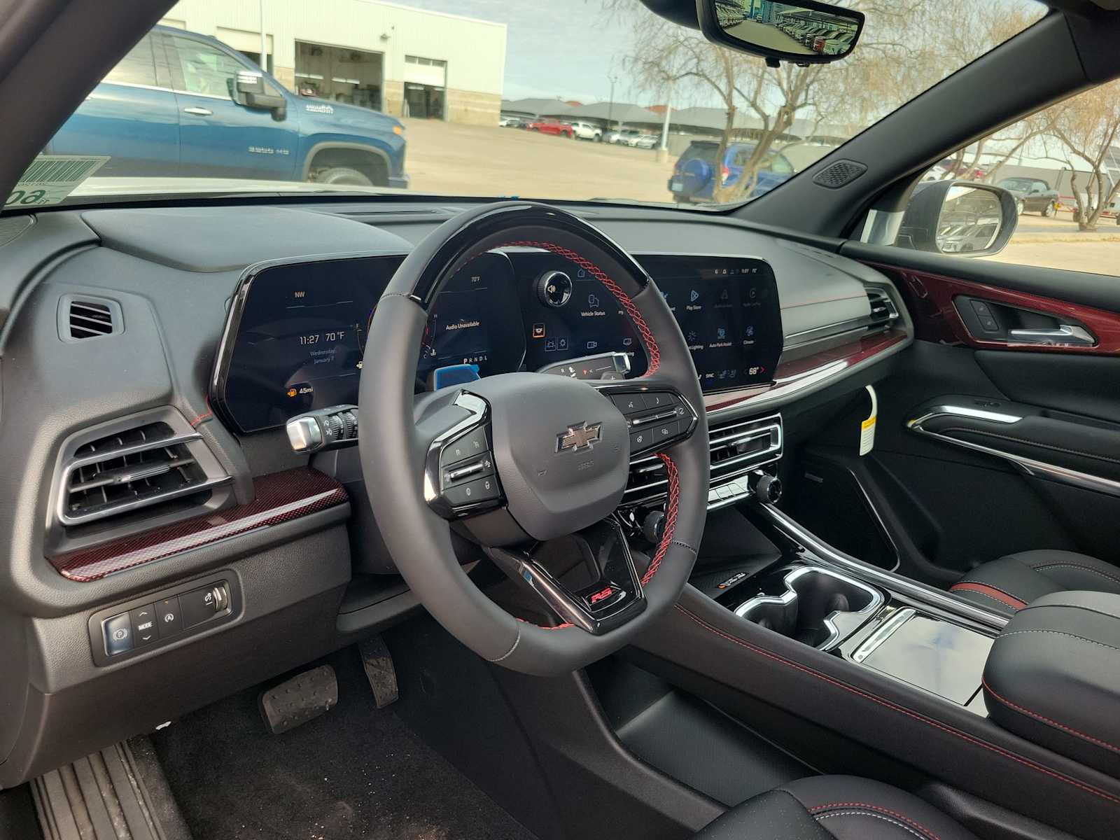 Thumbnail: 2026 Chevrolet Traverse - 2