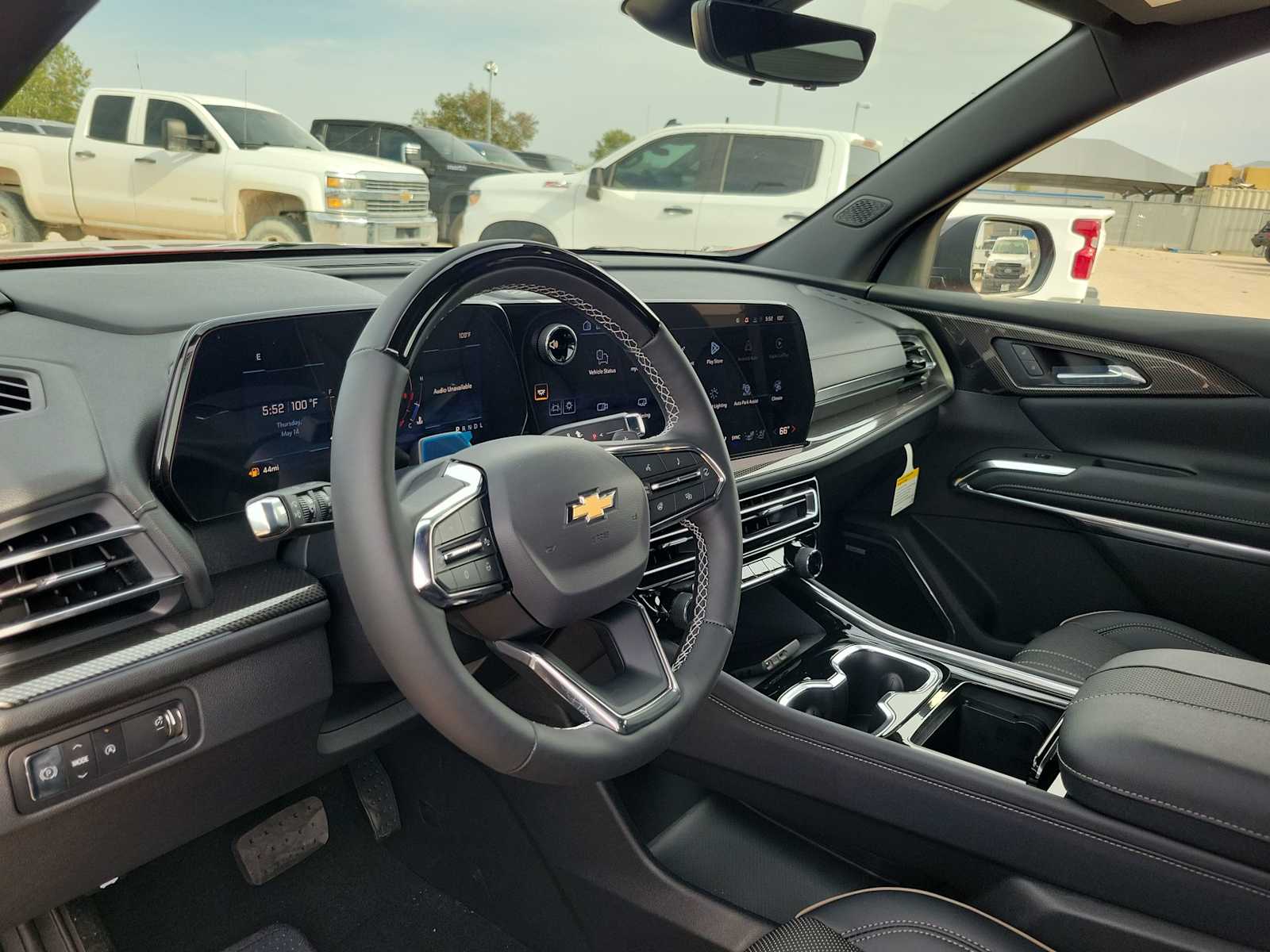 Thumbnail: 2026 Chevrolet Traverse - 10