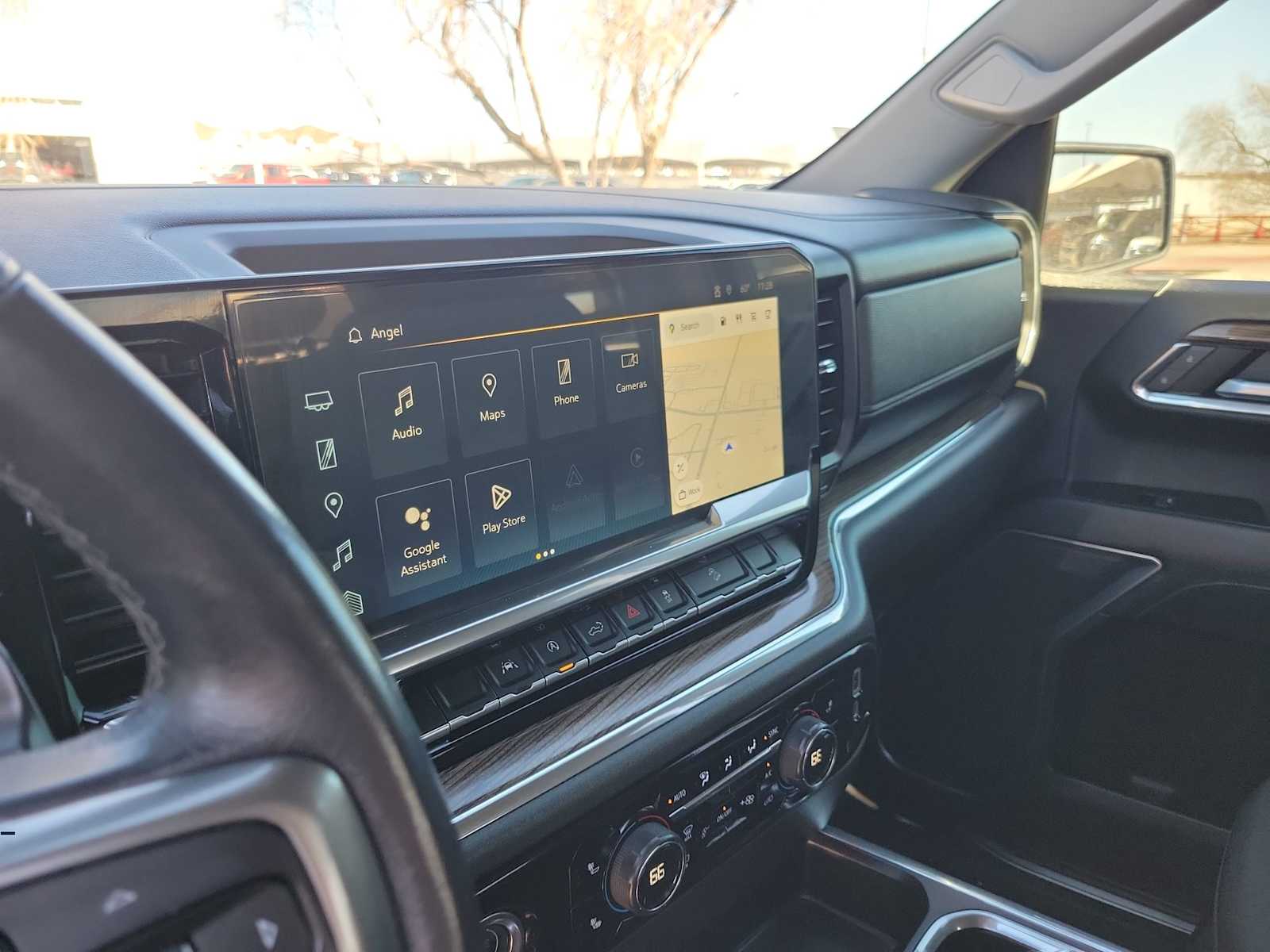 Thumbnail: 2023 Chevrolet Silverado 1500 - 20