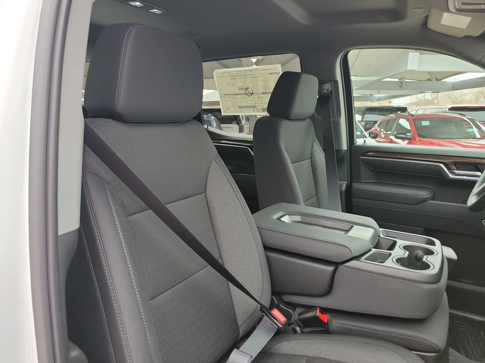 Thumbnail: 2026 Chevrolet Silverado 1500 - 10