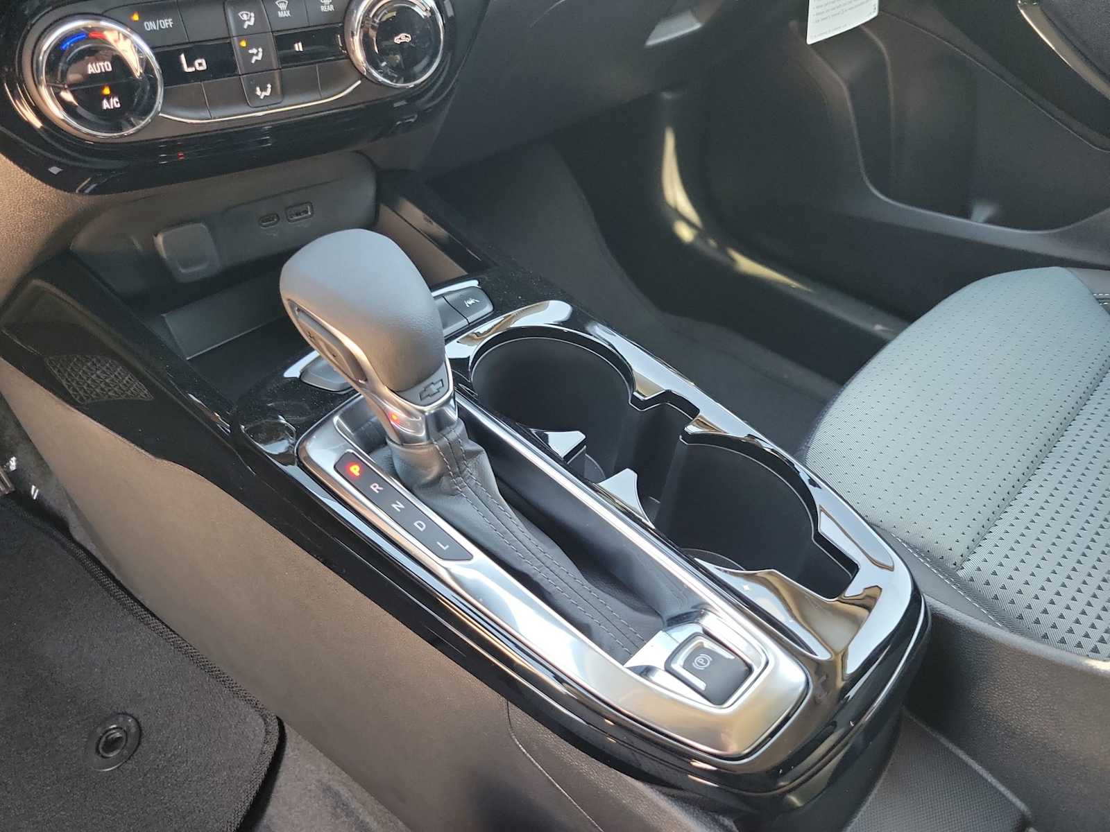 Thumbnail: 2026 Chevrolet Trax - 13