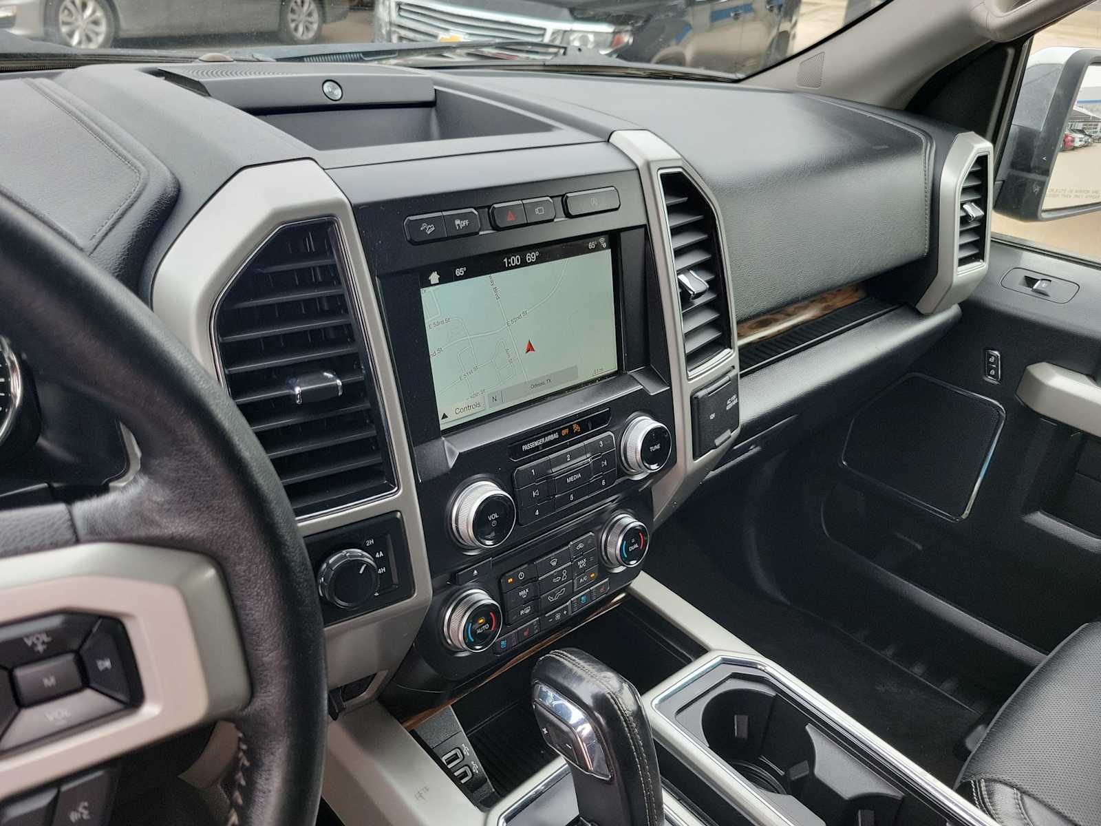 Thumbnail: 2018 Ford F-150 - 16