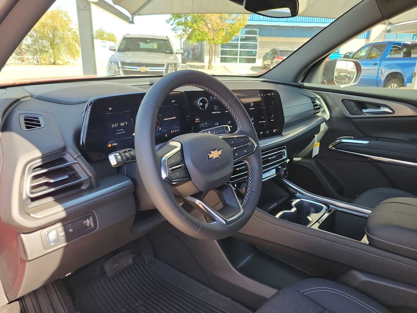 Thumbnail: 2026 Chevrolet Traverse - 2