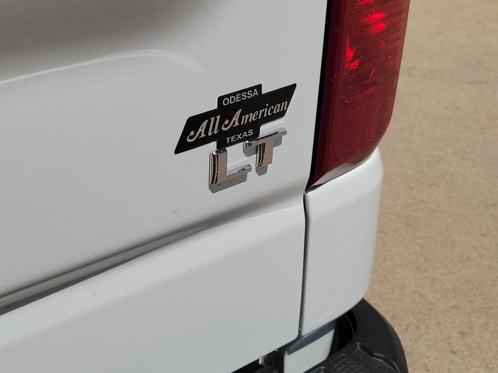 Thumbnail: 2026 Chevrolet Silverado 1500 - 11