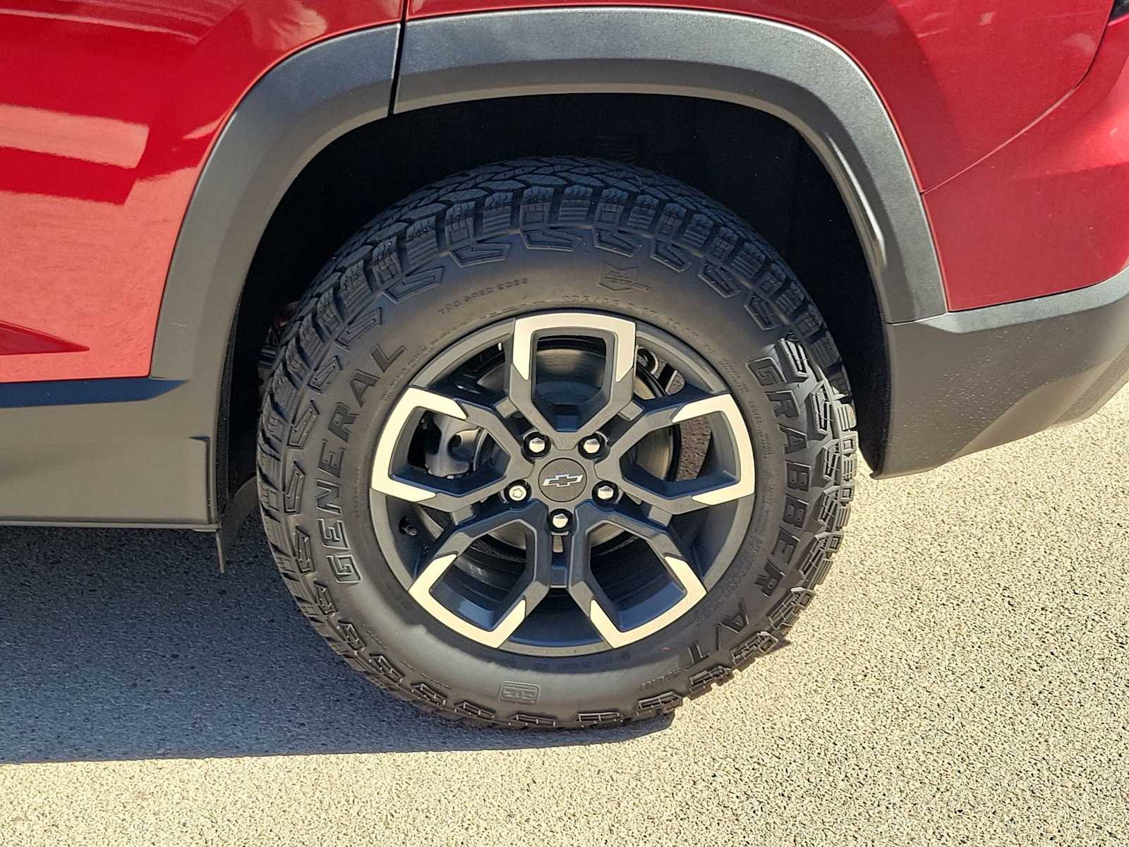 Thumbnail: 2026 Chevrolet Equinox - 8