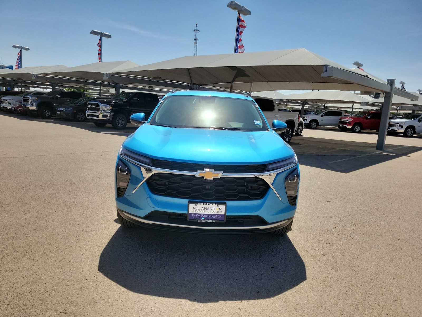 Thumbnail: 2026 Chevrolet Trax - 3