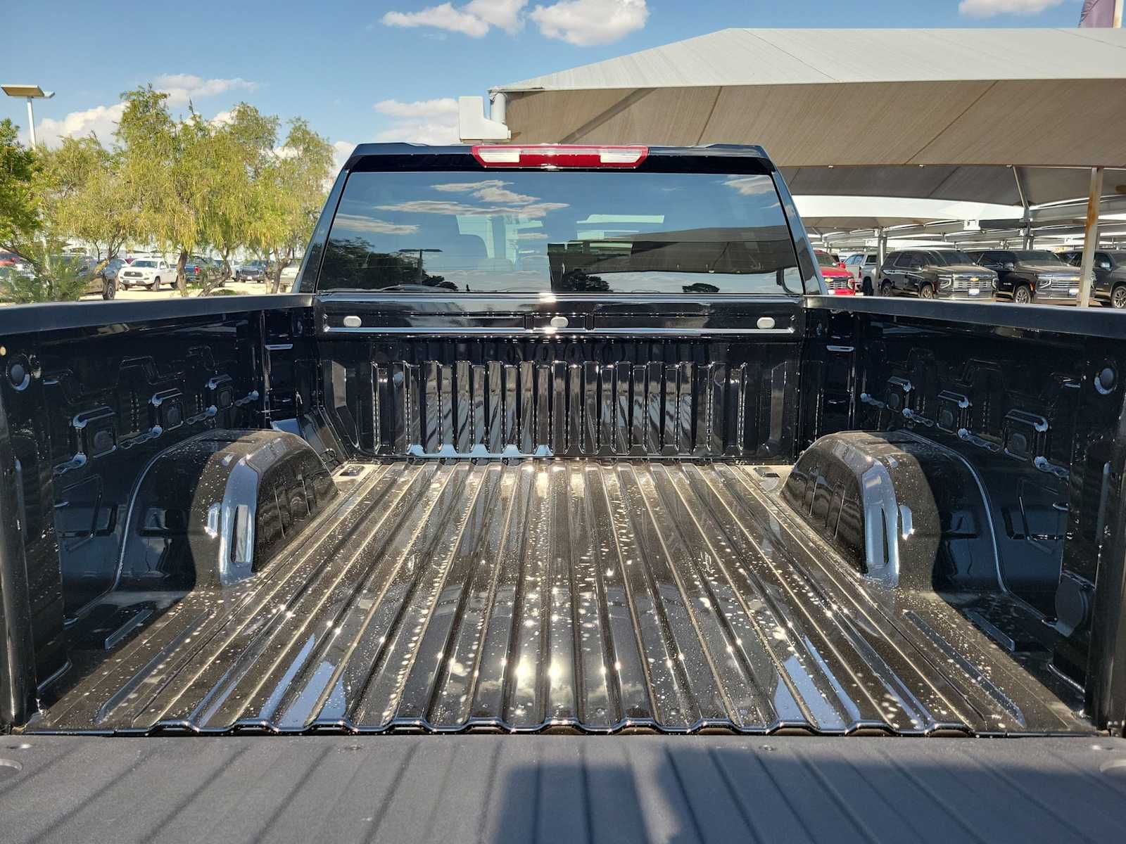 Thumbnail: 2026 Chevrolet Silverado 1500 - 19