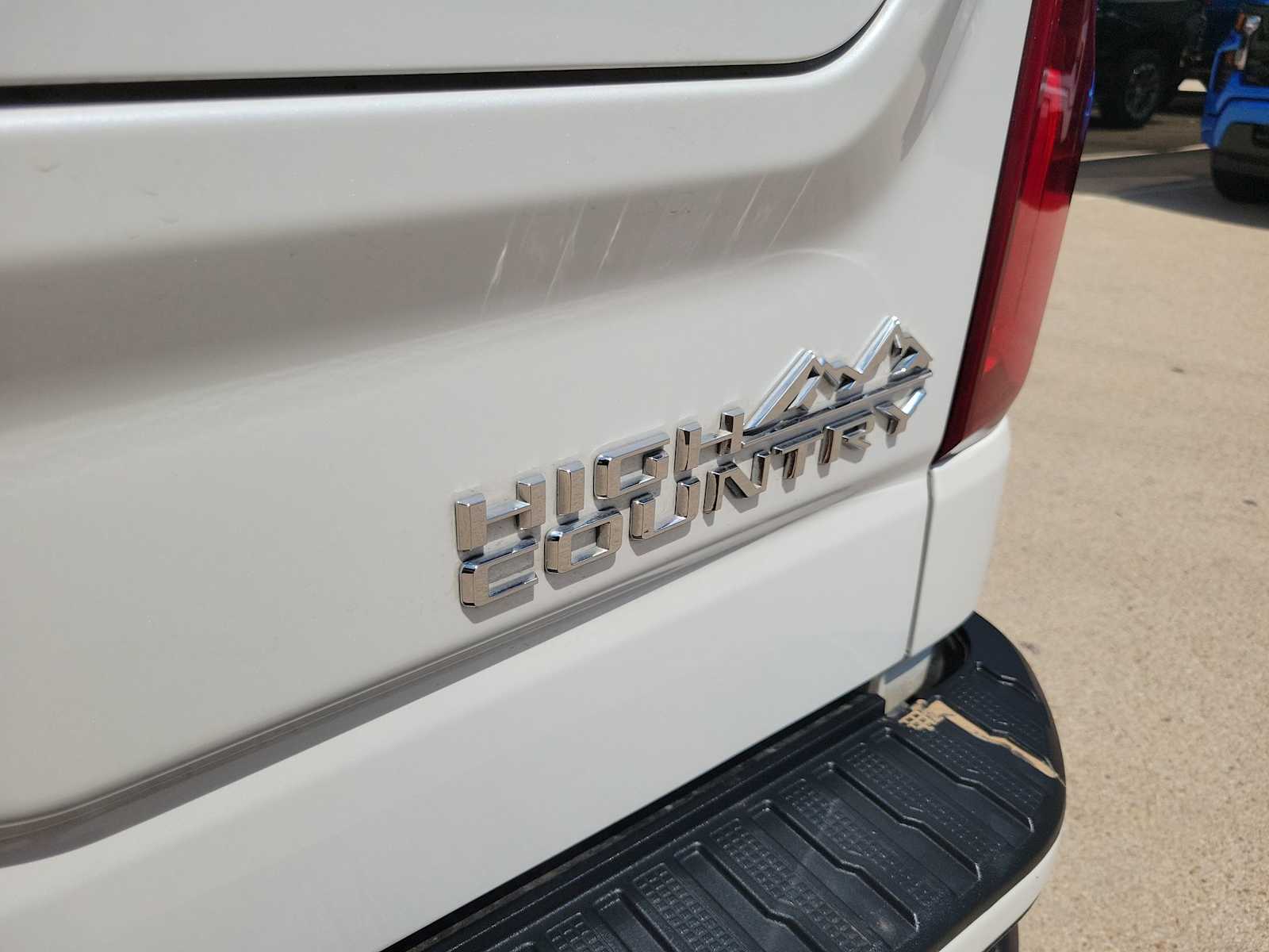 Thumbnail: 2022 Chevrolet Silverado 1500 - 7