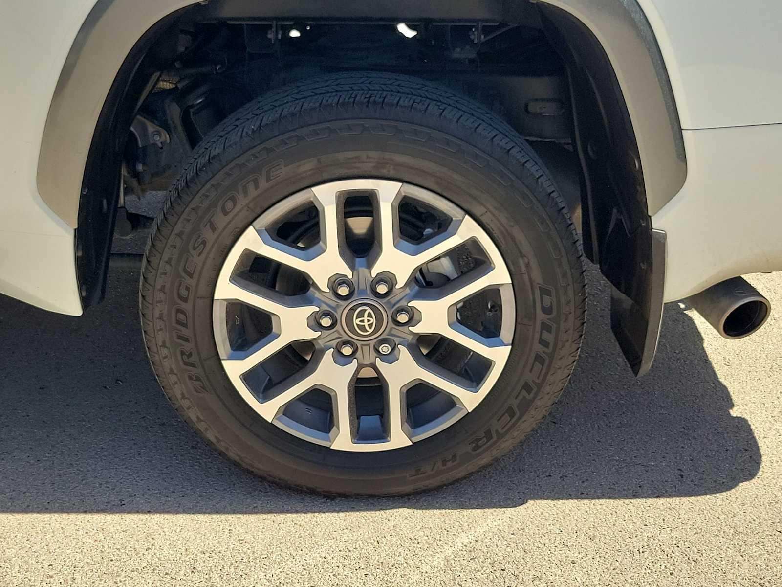 Thumbnail: 2025 Toyota Tundra - 12