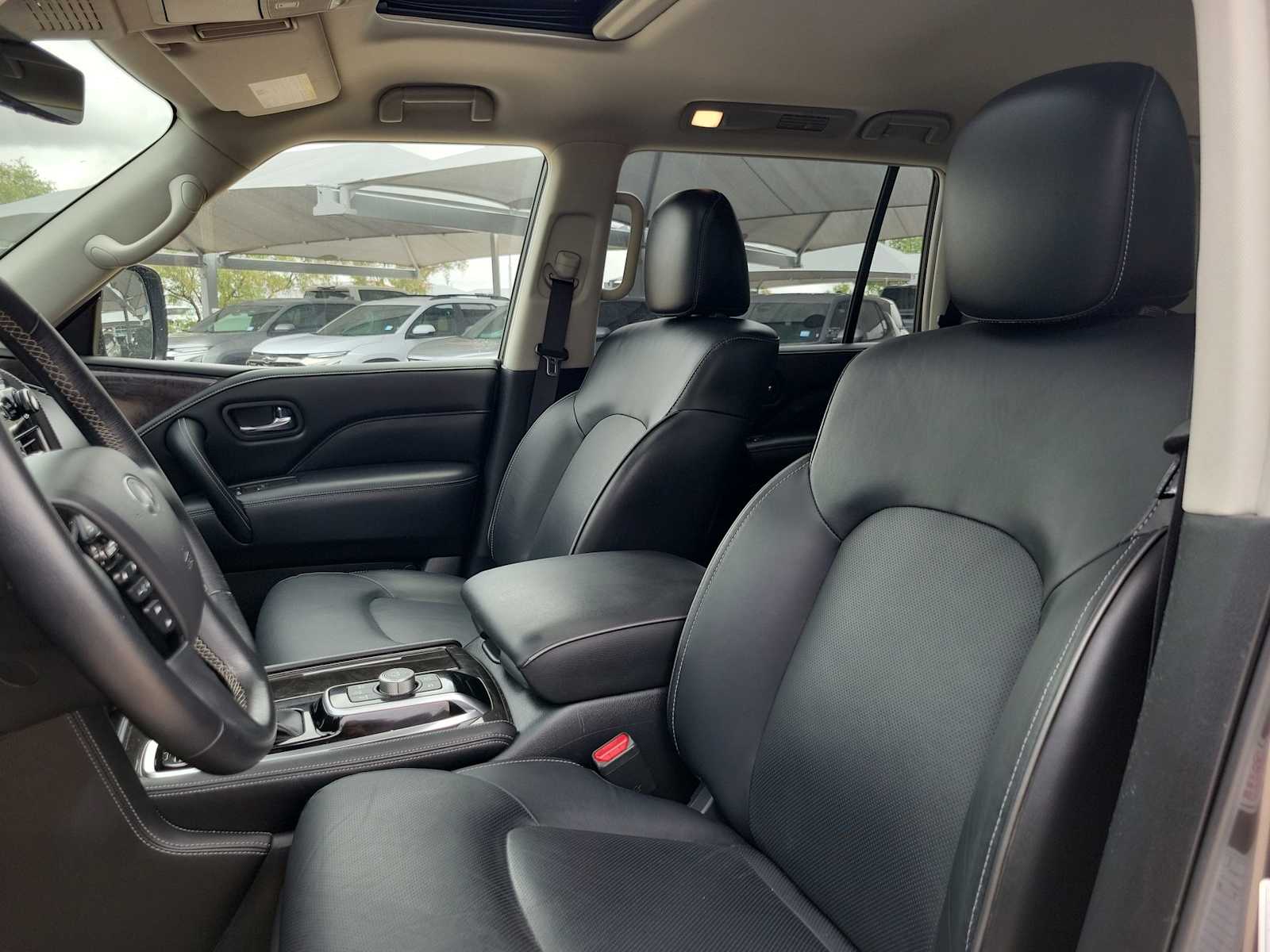 Thumbnail: 2024 INFINITI QX80 - 11