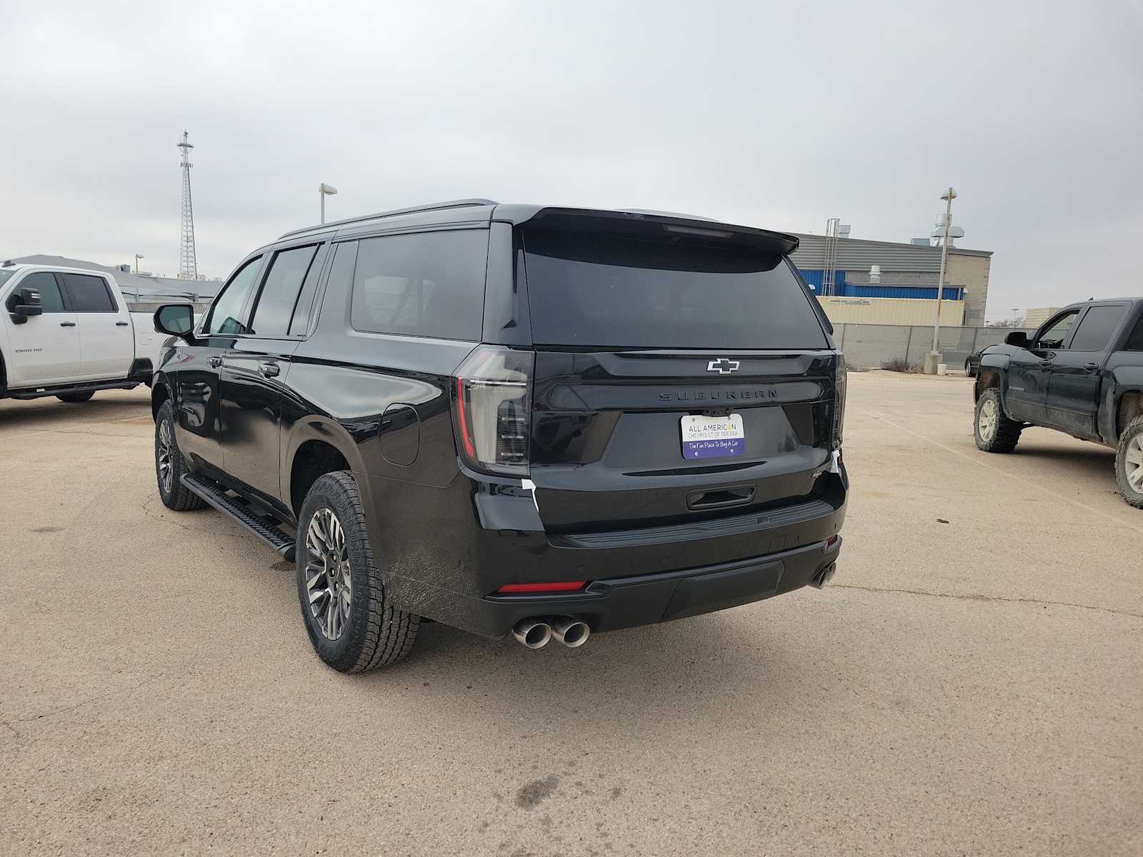 Thumbnail: 2026 Chevrolet Suburban - 6