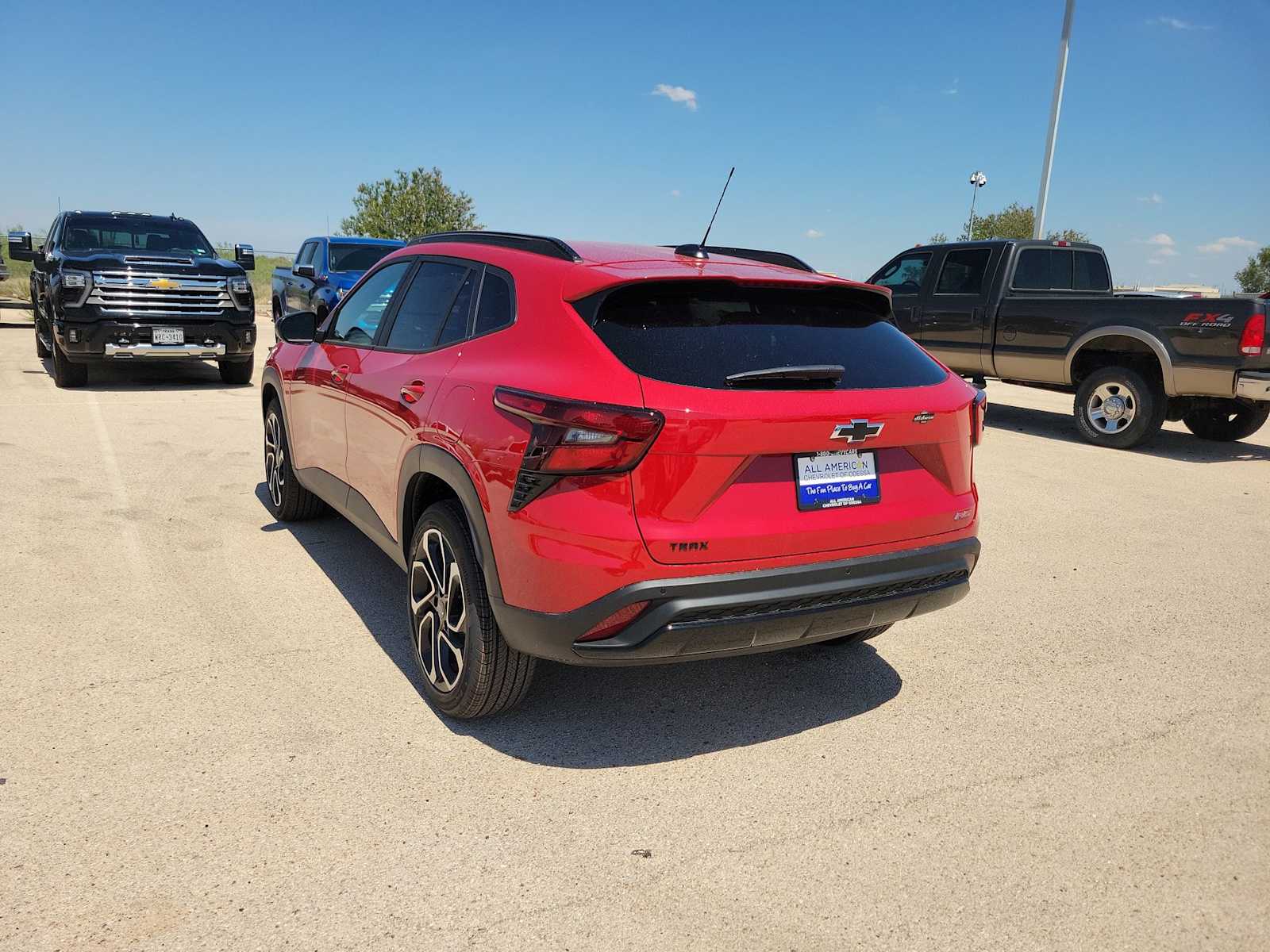 Thumbnail: 2026 Chevrolet Trax - 6