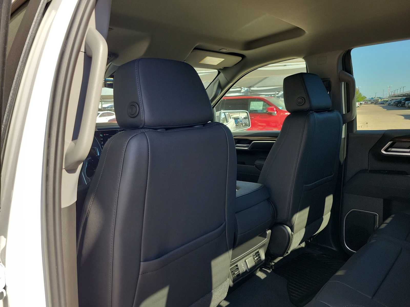 Thumbnail: 2026 Chevrolet Silverado 1500 - 12