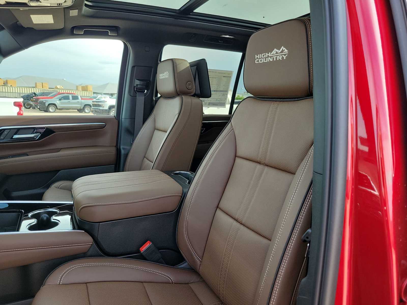 Thumbnail: 2026 Chevrolet Tahoe - 15