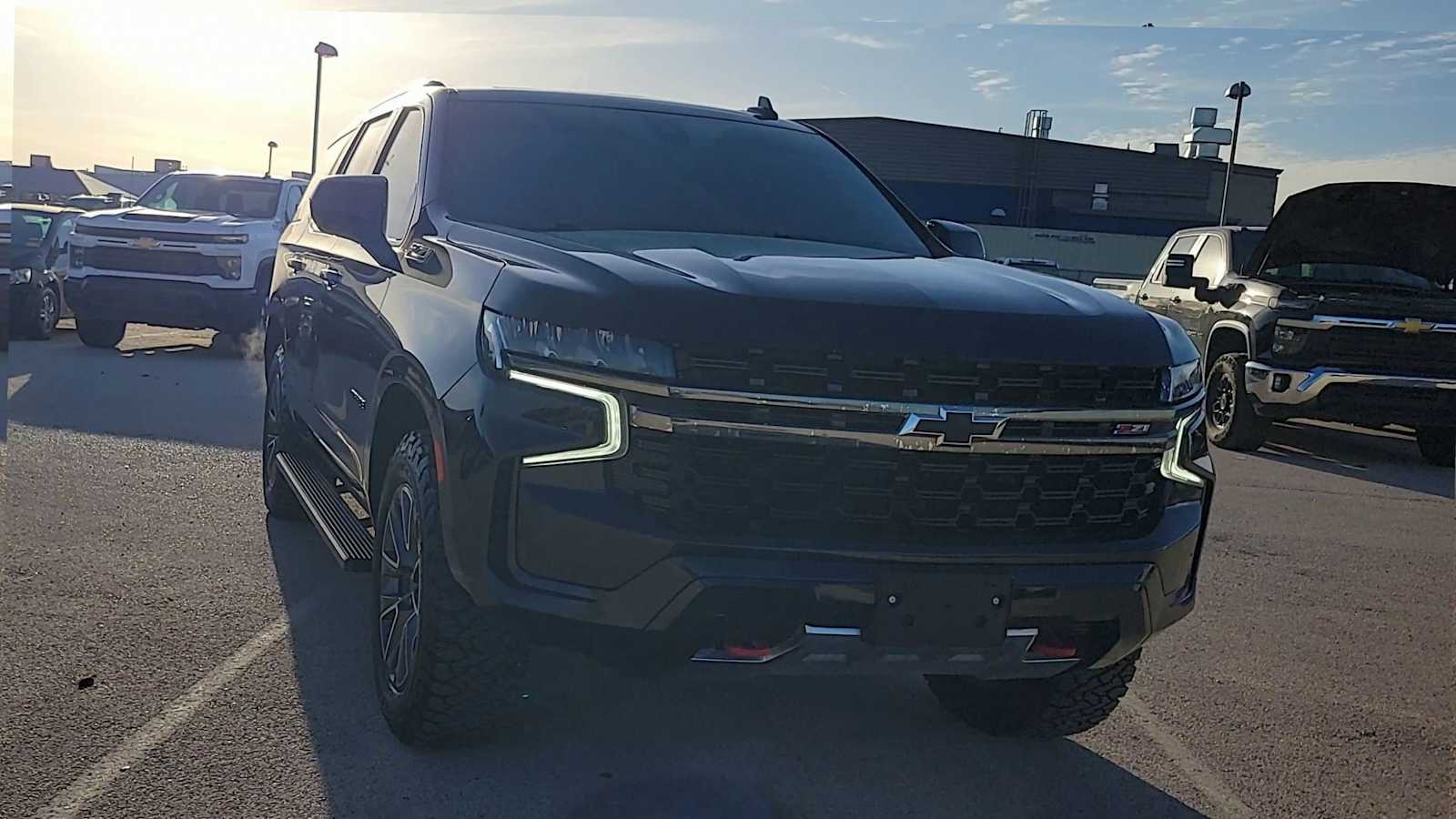 Thumbnail: 2021 Chevrolet Tahoe - 4
