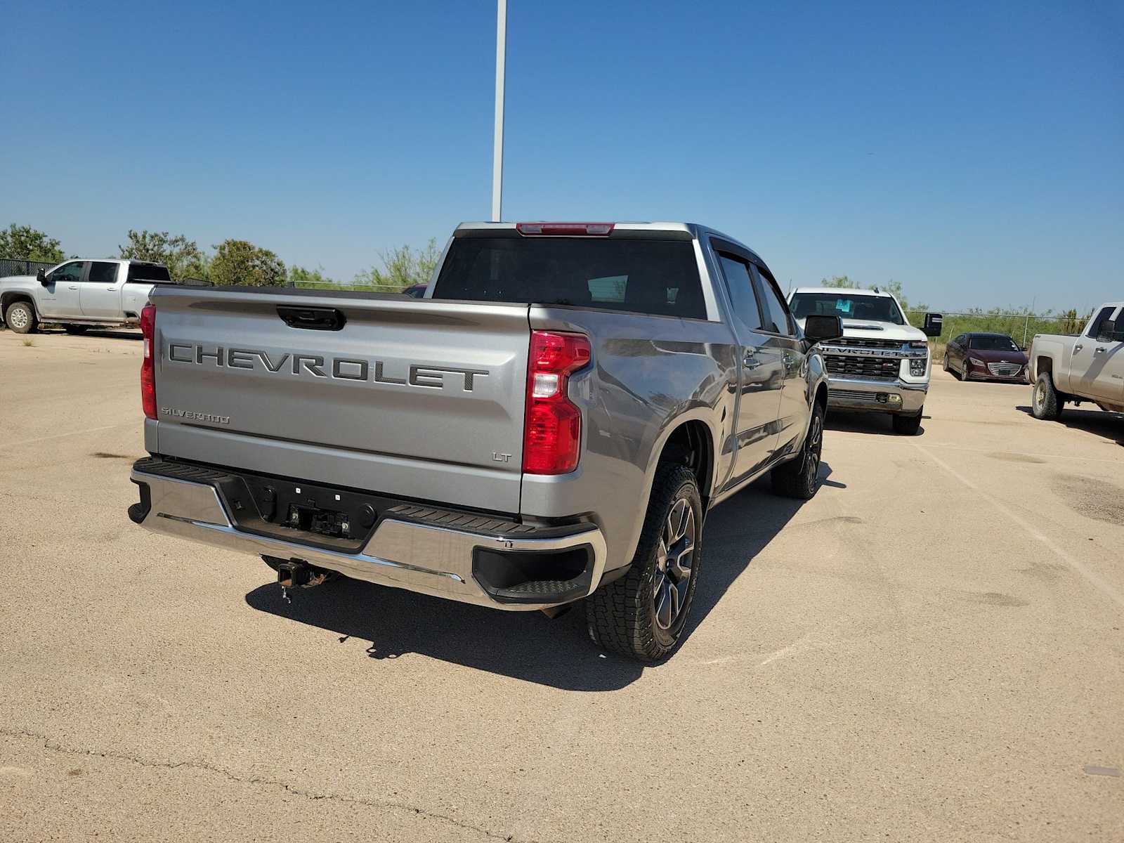Thumbnail: 2023 Chevrolet Silverado 1500 - 8