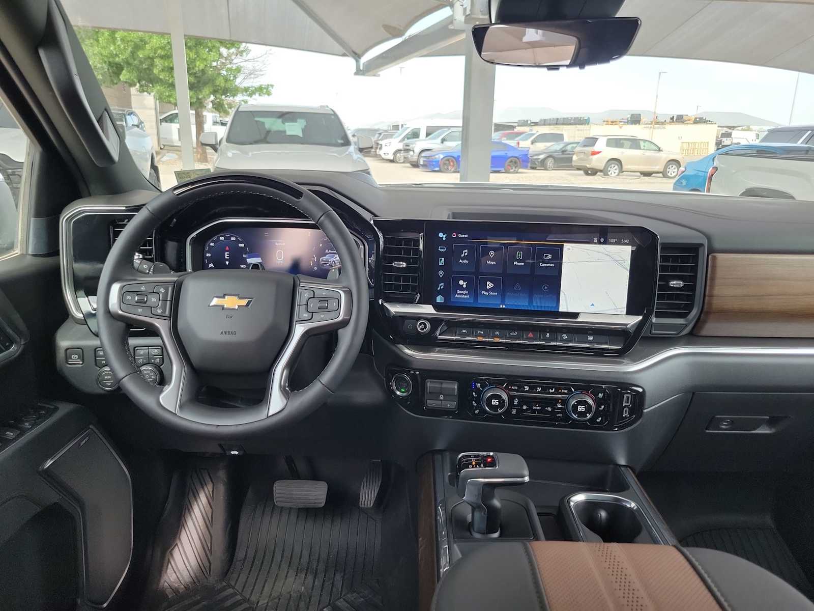 Thumbnail: 2026 Chevrolet Silverado 1500 - 14