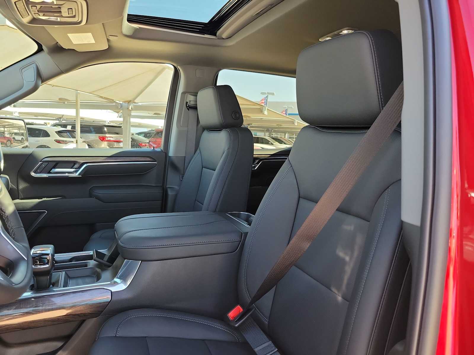 Thumbnail: 2026 Chevrolet Silverado 1500 - 16