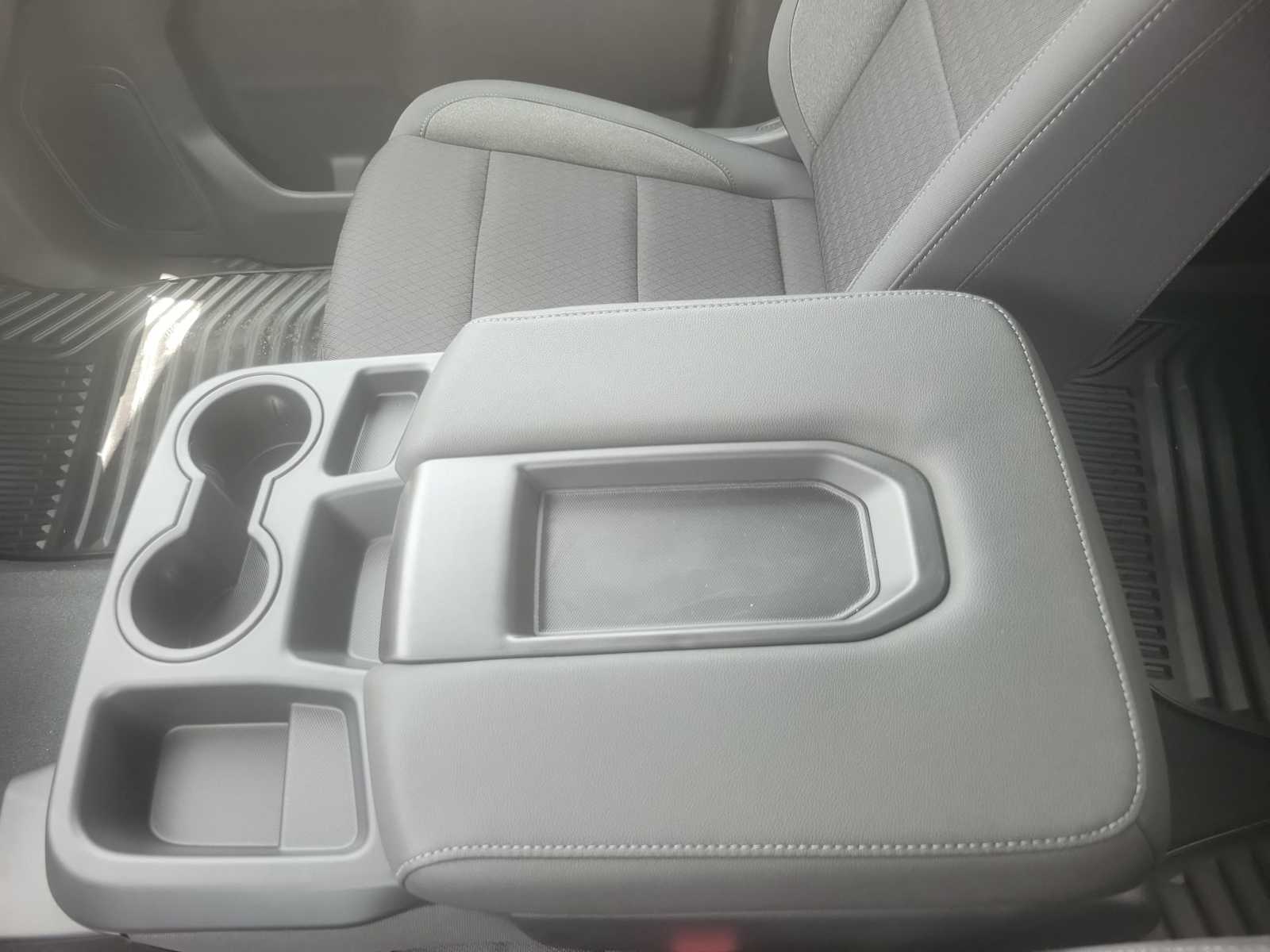 Thumbnail: 2026 Chevrolet Silverado 1500 - 20