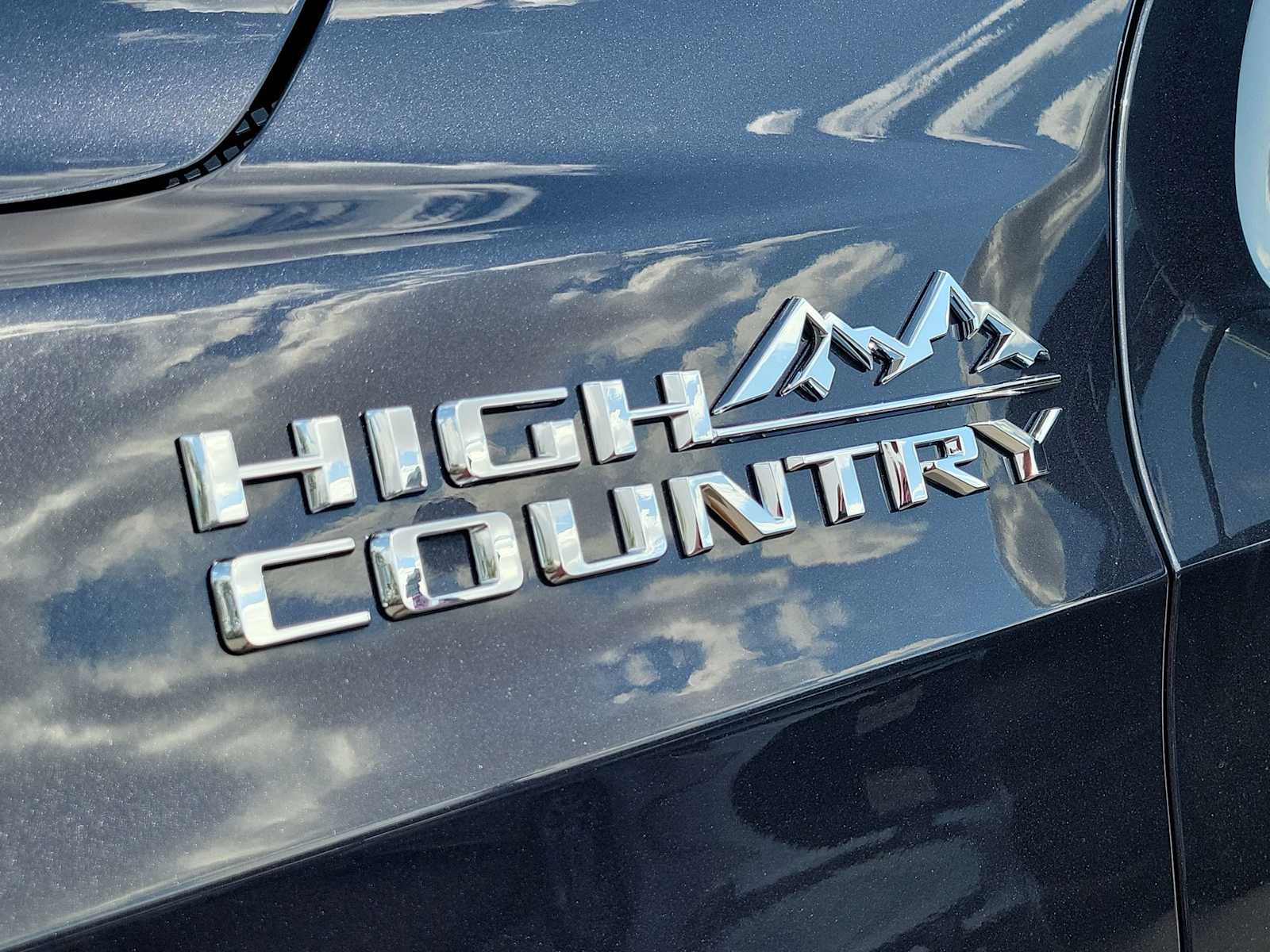 Thumbnail: 2025 Chevrolet Tahoe - 7