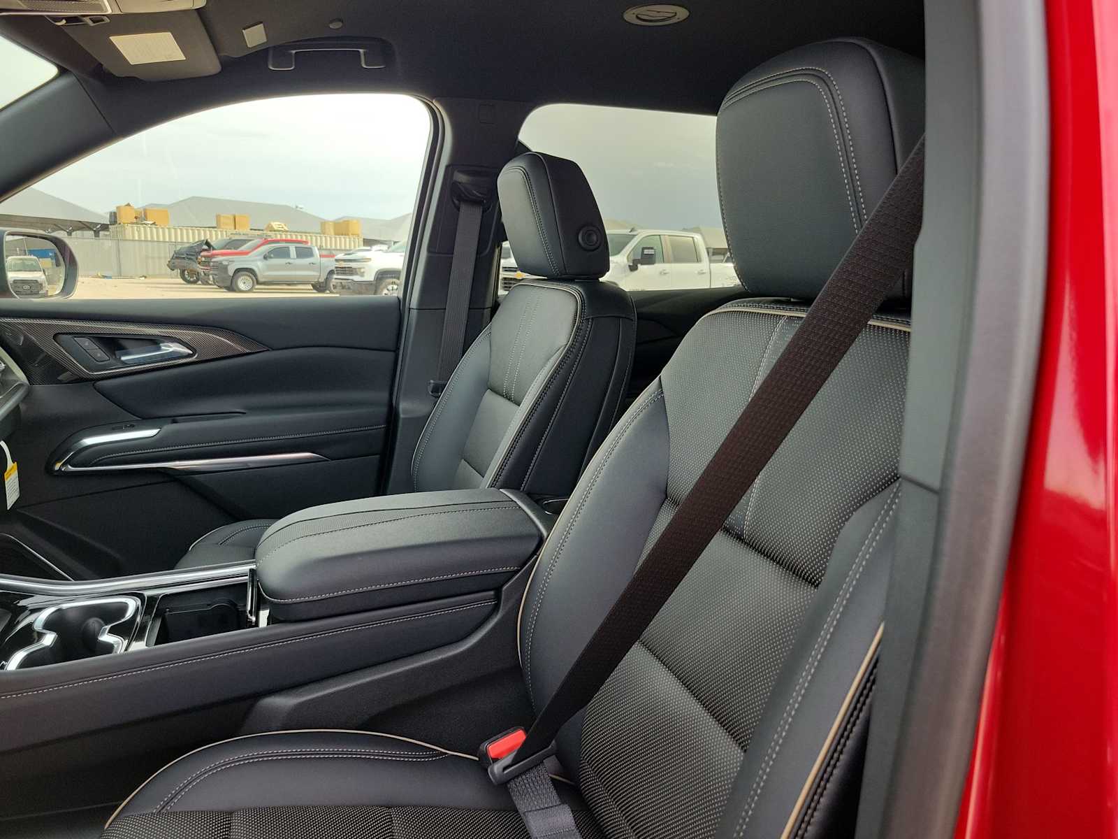 Thumbnail: 2026 Chevrolet Traverse - 15