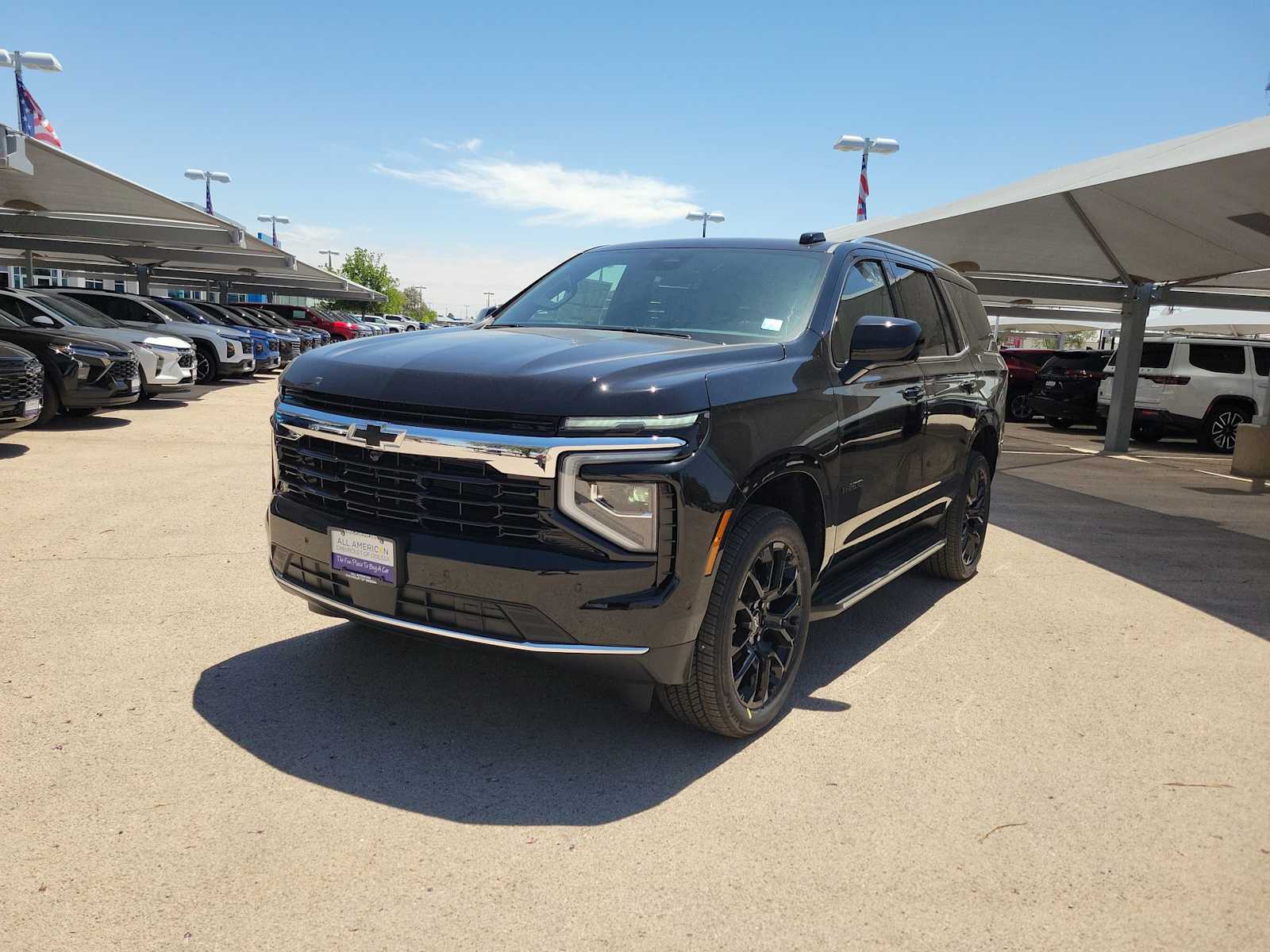 Thumbnail: 2026 Chevrolet Tahoe - 4