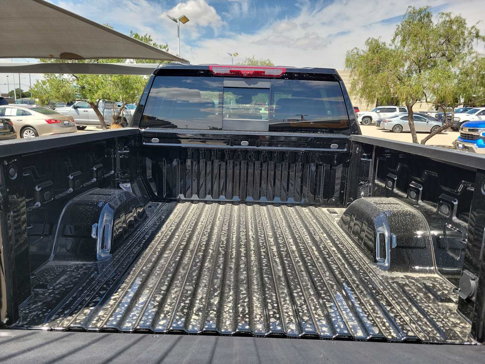 Thumbnail: 2026 Chevrolet Silverado 1500 - 19