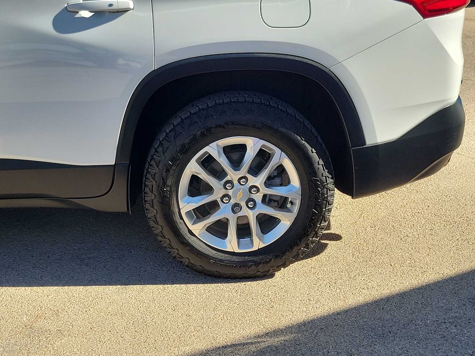 Thumbnail: 2021 Chevrolet Traverse - 8