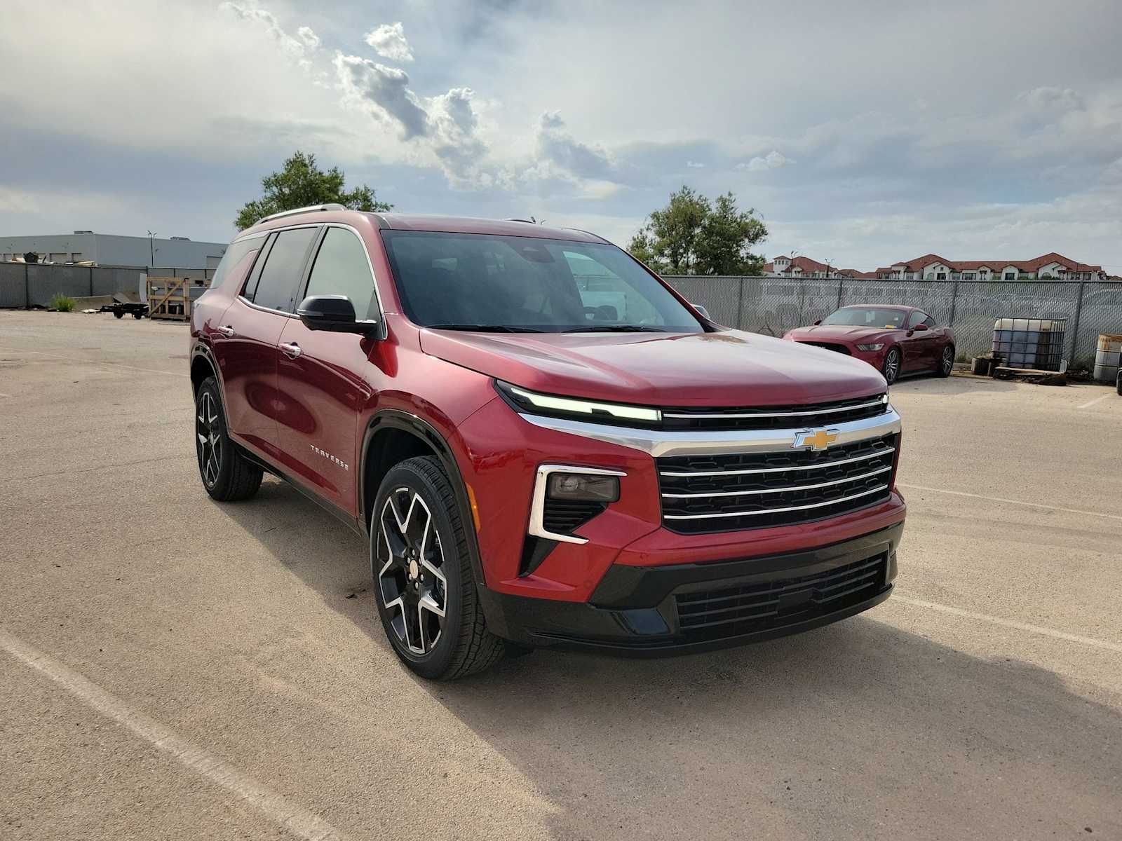 Thumbnail: 2026 Chevrolet Traverse - 2