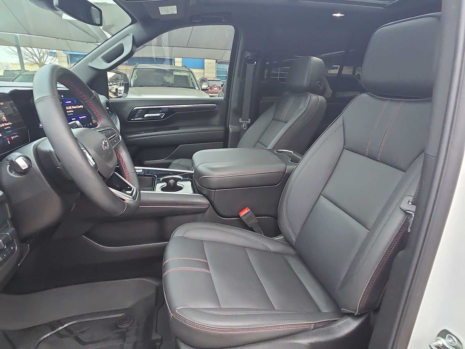 Thumbnail: 2025 Chevrolet Tahoe - 13