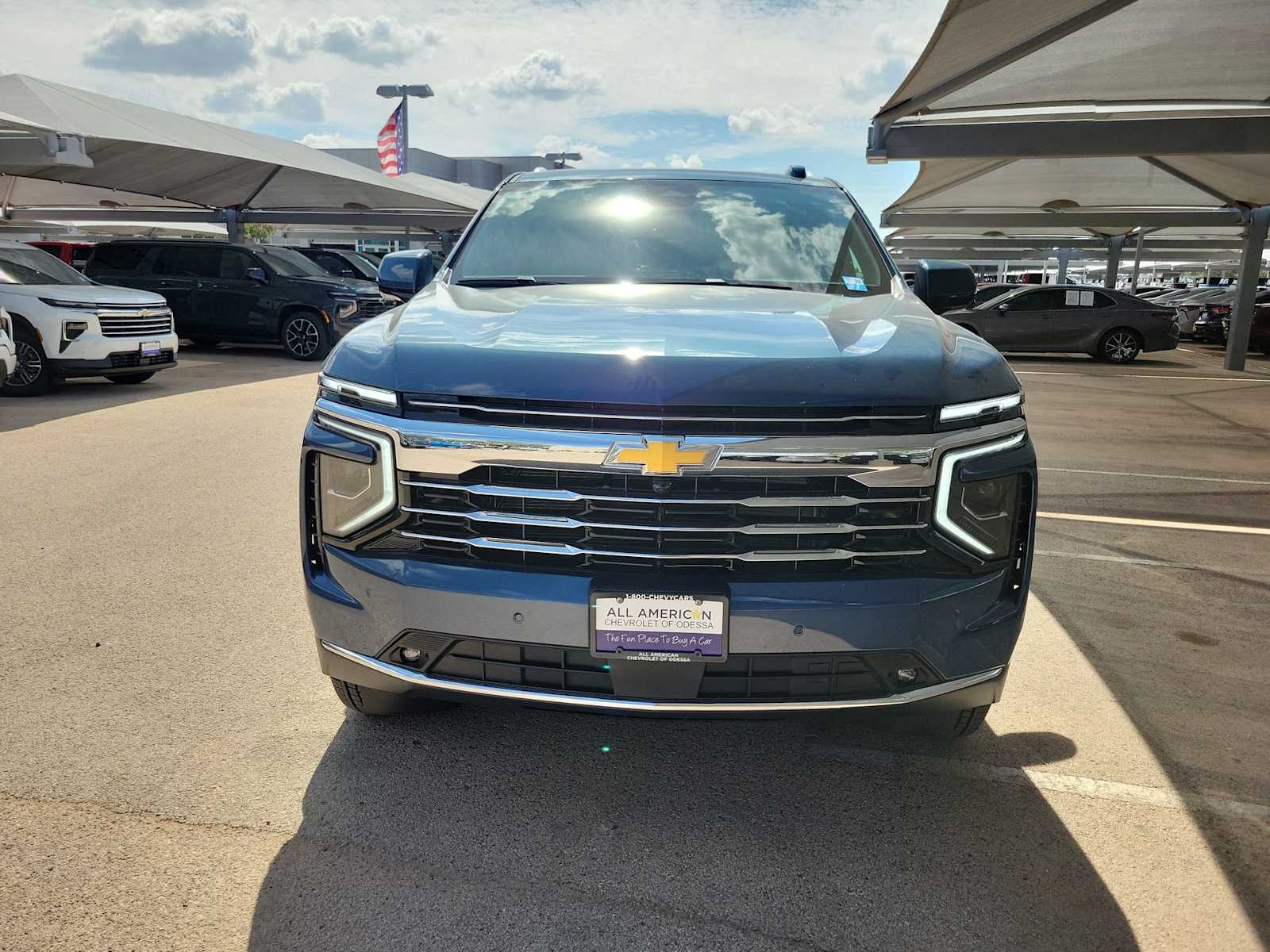 Thumbnail: 2026 Chevrolet Suburban - 6