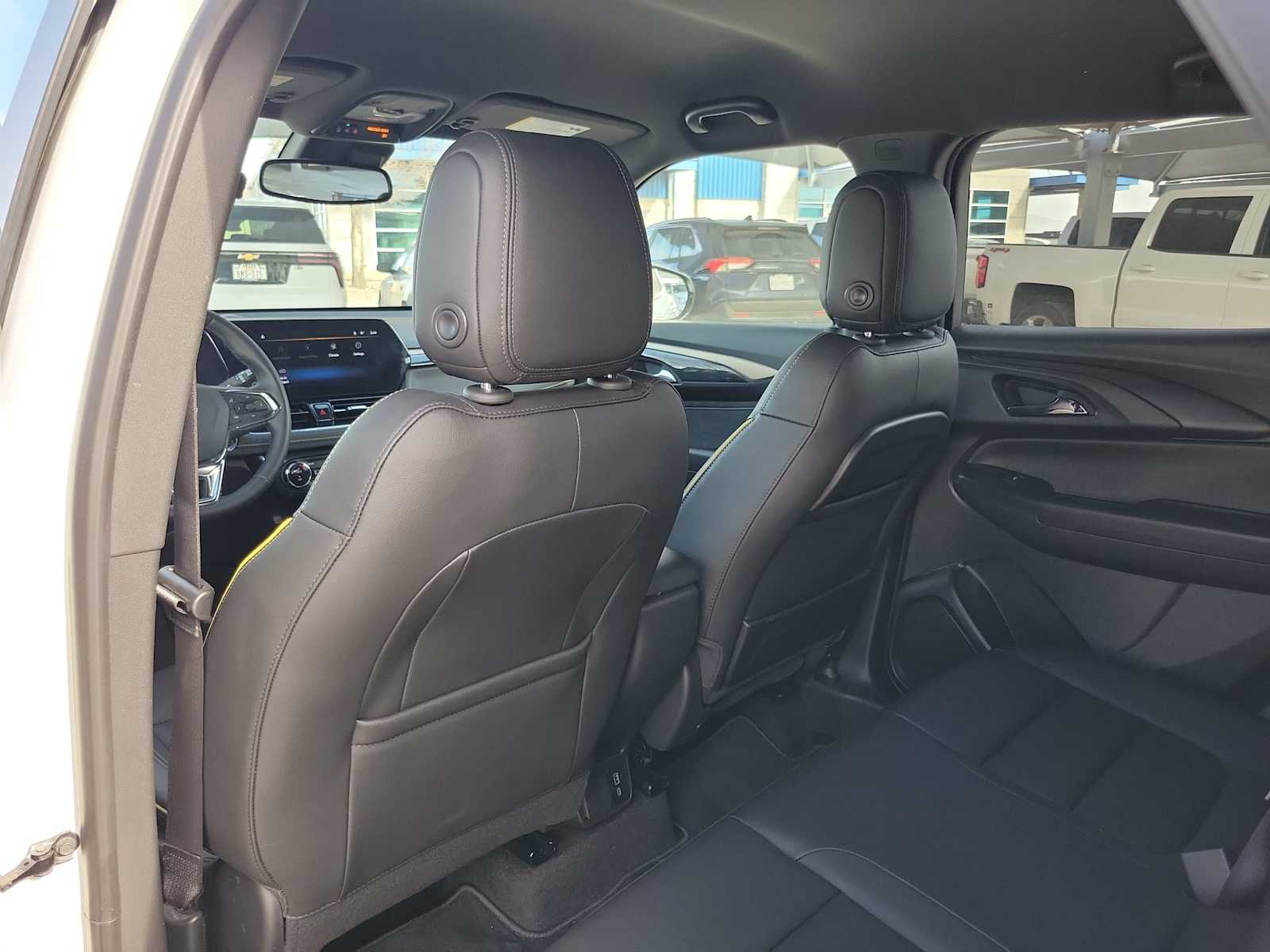 Thumbnail: 2025 Chevrolet TrailBlazer - 8