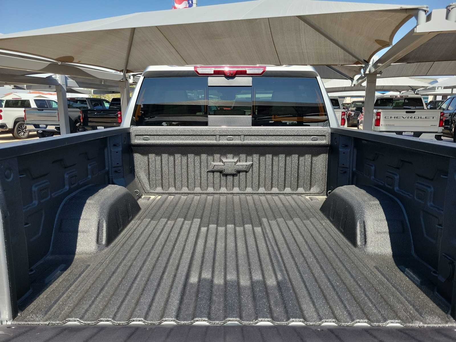 Thumbnail: 2026 Chevrolet Silverado 1500 - 19