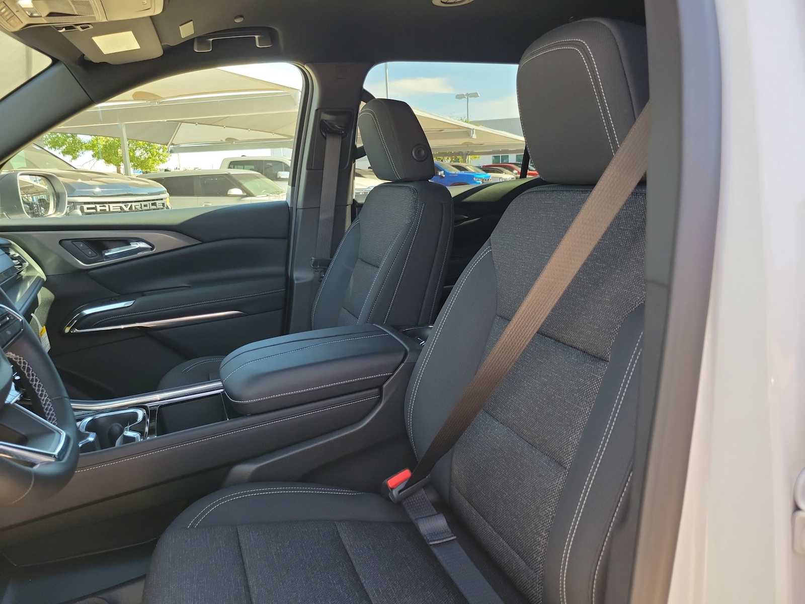 Thumbnail: 2026 Chevrolet Traverse - 11